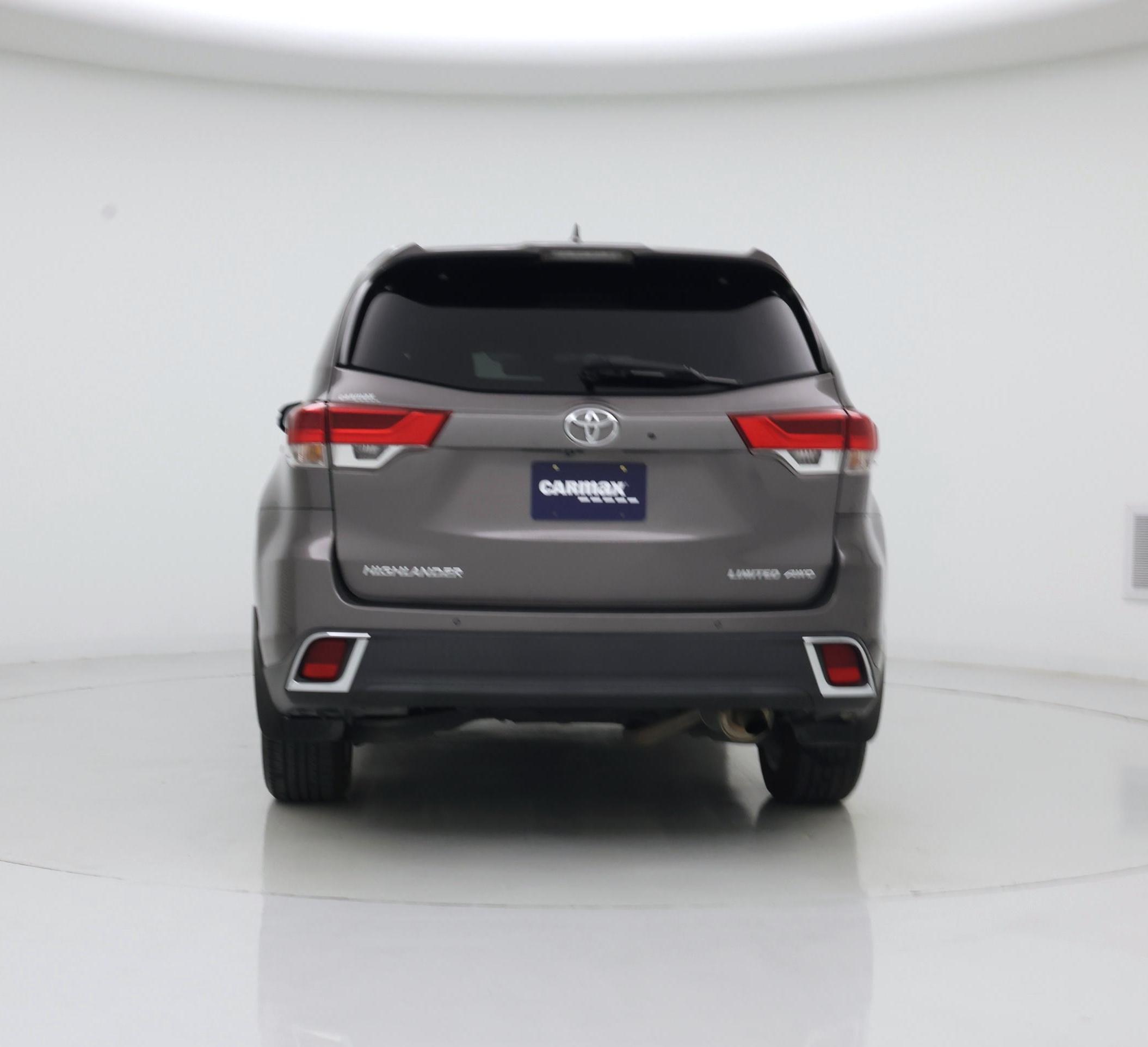 Thumbnail: 2017 Toyota Highlander - 6