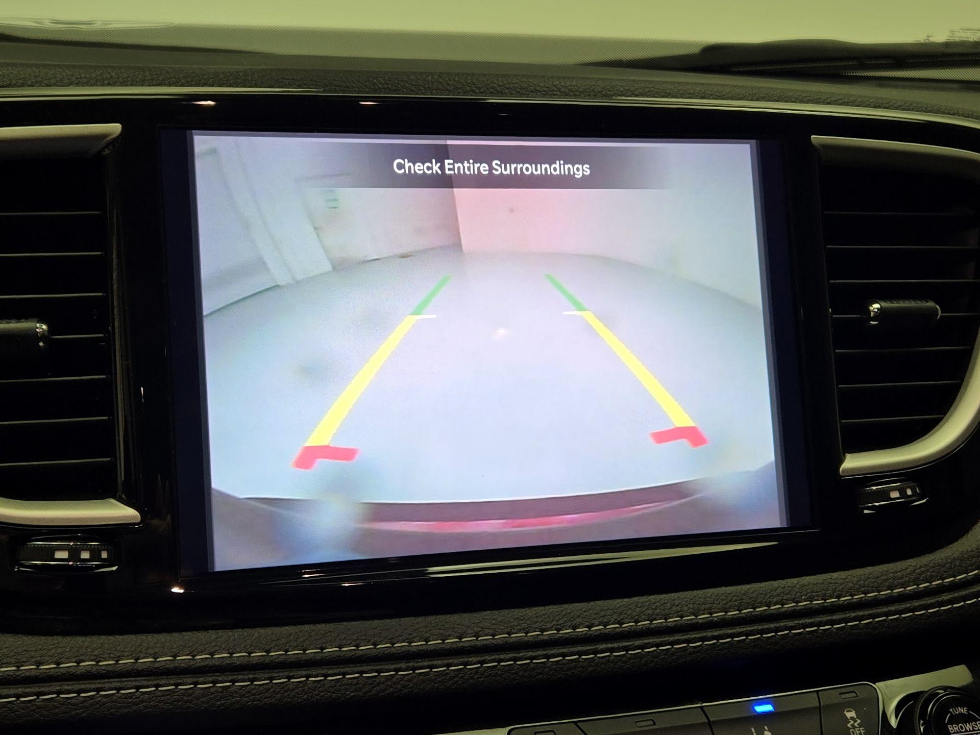 Thumbnail: 2023 Chrysler Pacifica - 14