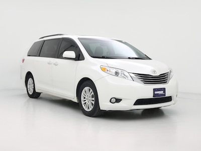 2017 Toyota Sienna XLE