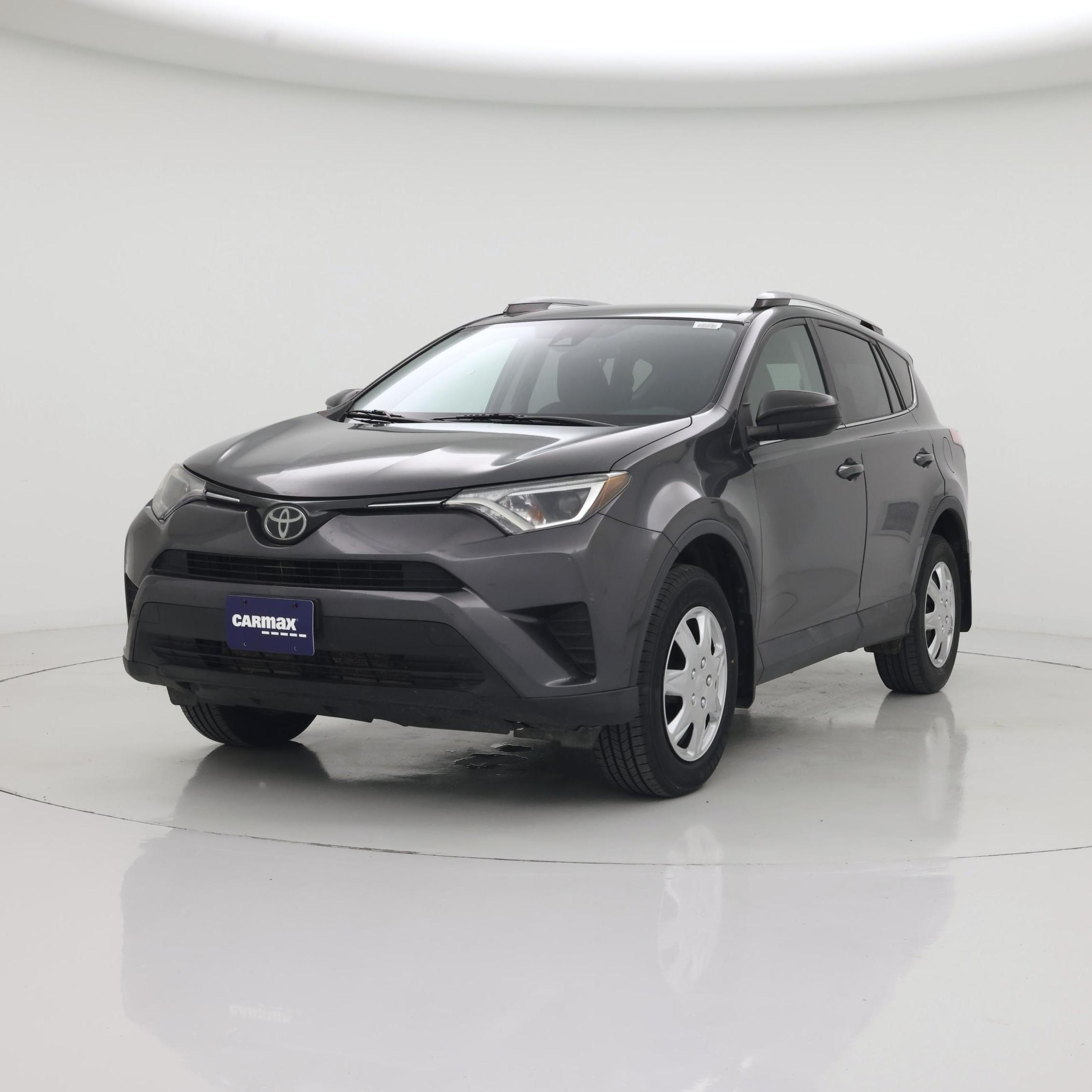 Thumbnail: 2018 Toyota RAV4 - 4