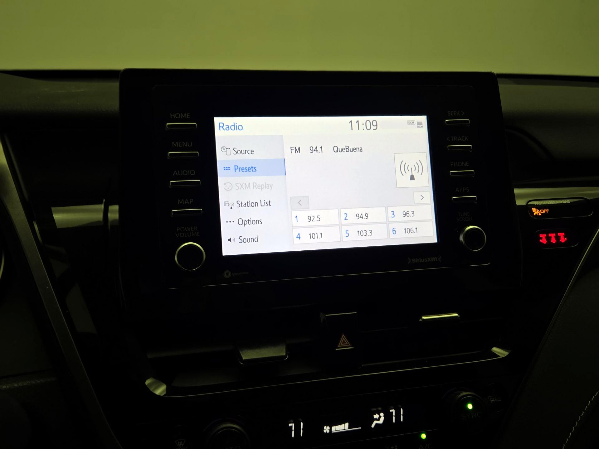 Thumbnail: 2023 Toyota Camry - 15