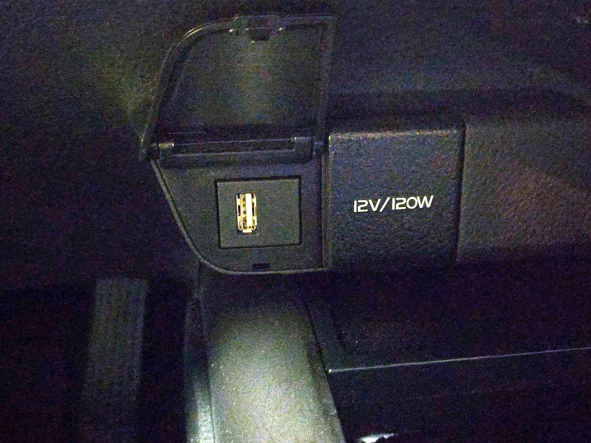 Thumbnail: 2023 Toyota Camry - 18