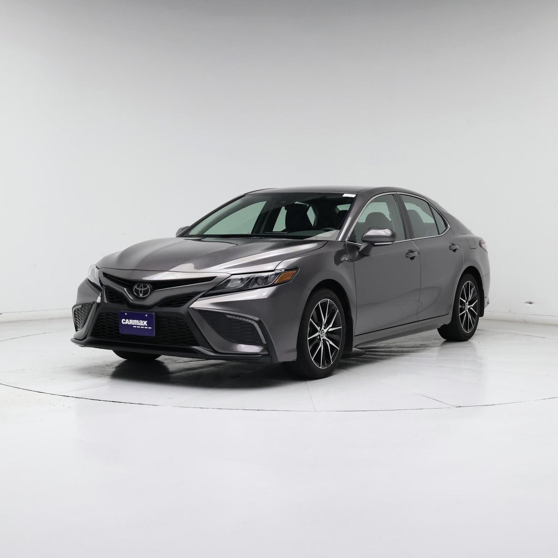 Thumbnail: 2023 Toyota Camry - 4