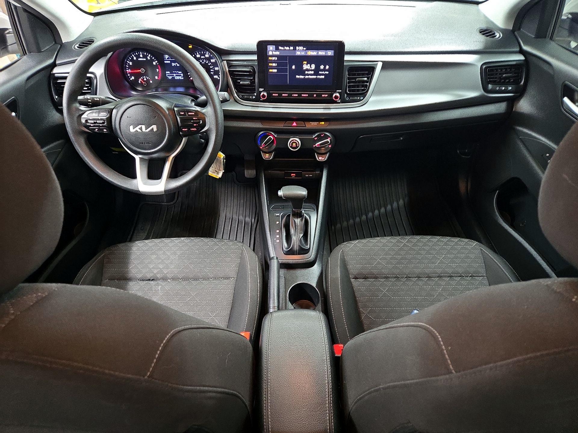 Thumbnail: 2023 Kia Rio - 9