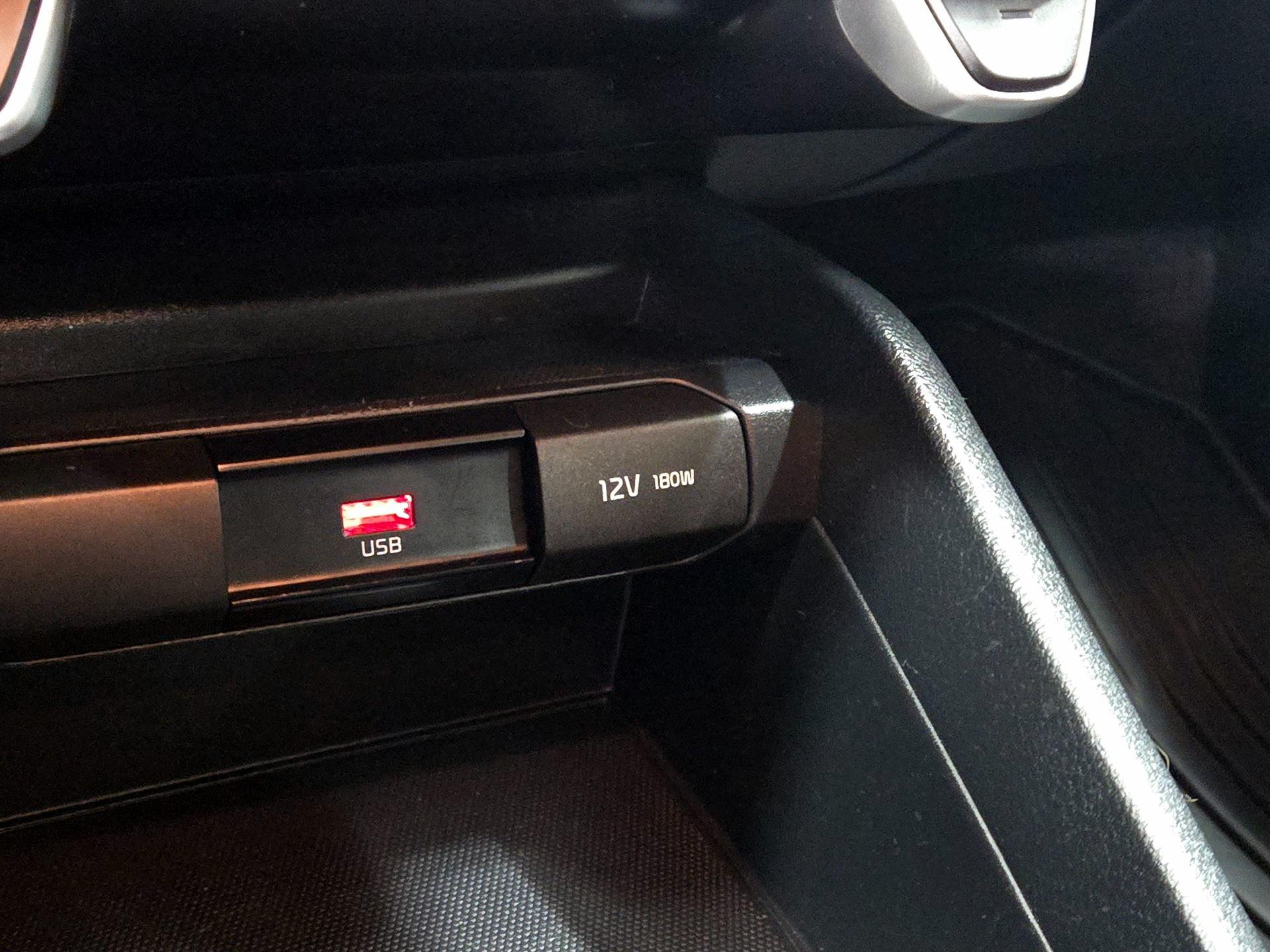 Thumbnail: 2023 Kia Rio - 18