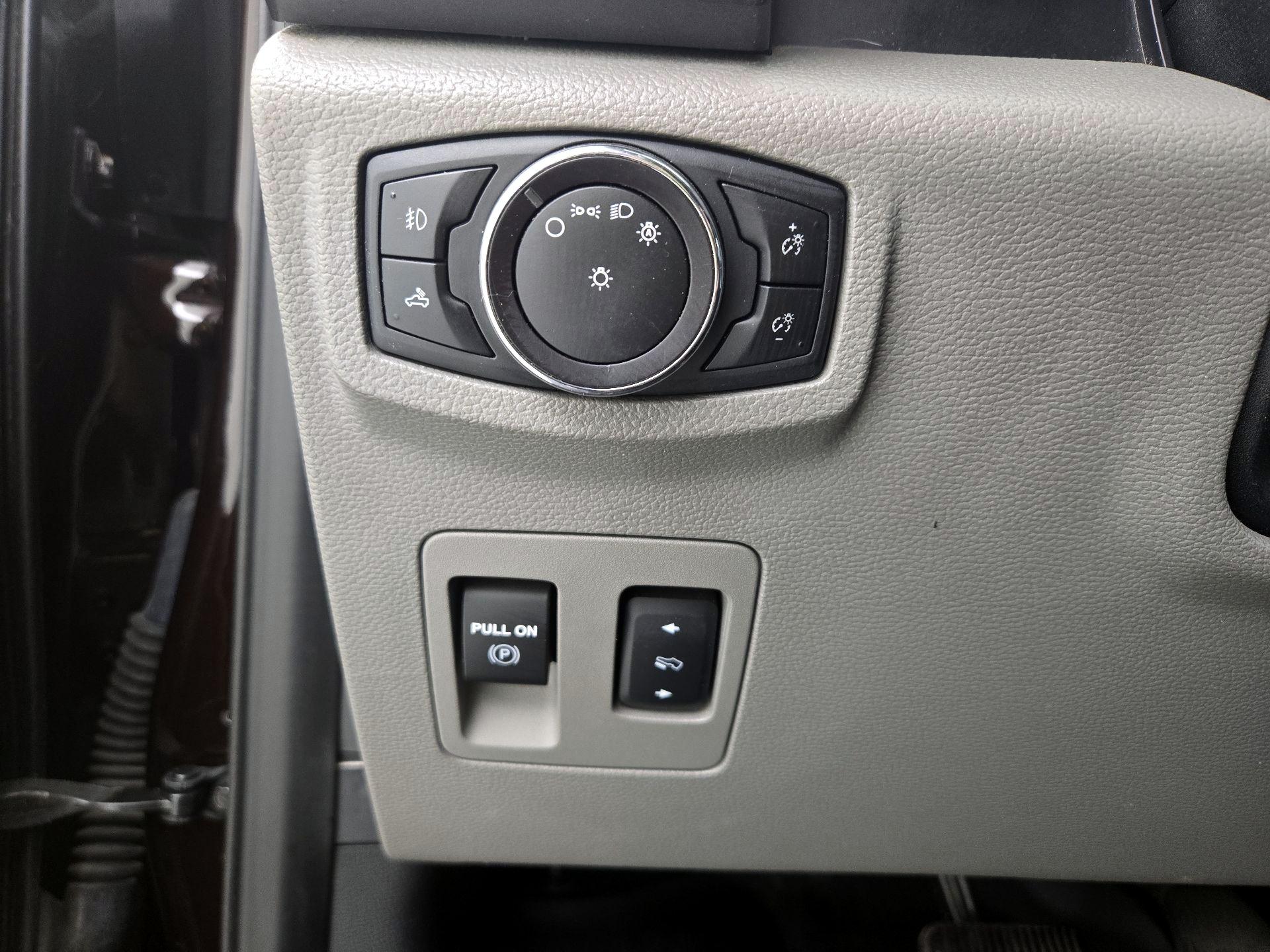 Thumbnail: 2020 Ford F-150 - 13