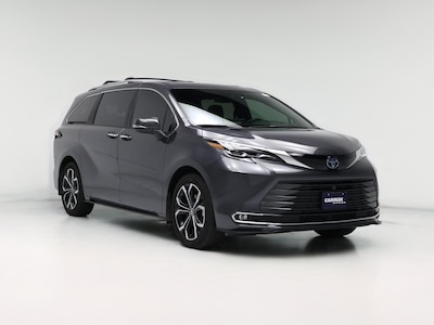 2025 Toyota Sienna Platinum