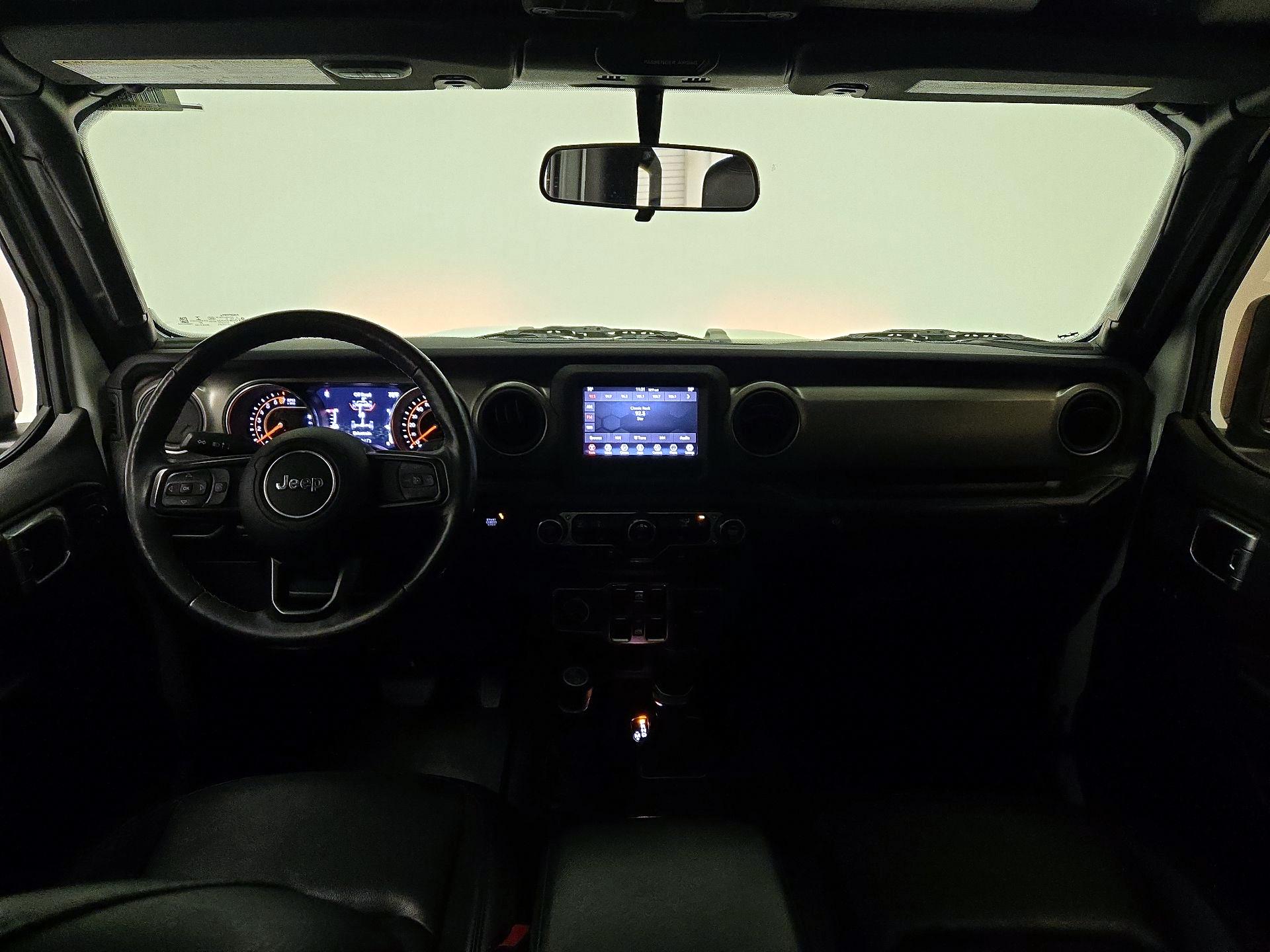 Thumbnail: 2021 Jeep Gladiator - 9