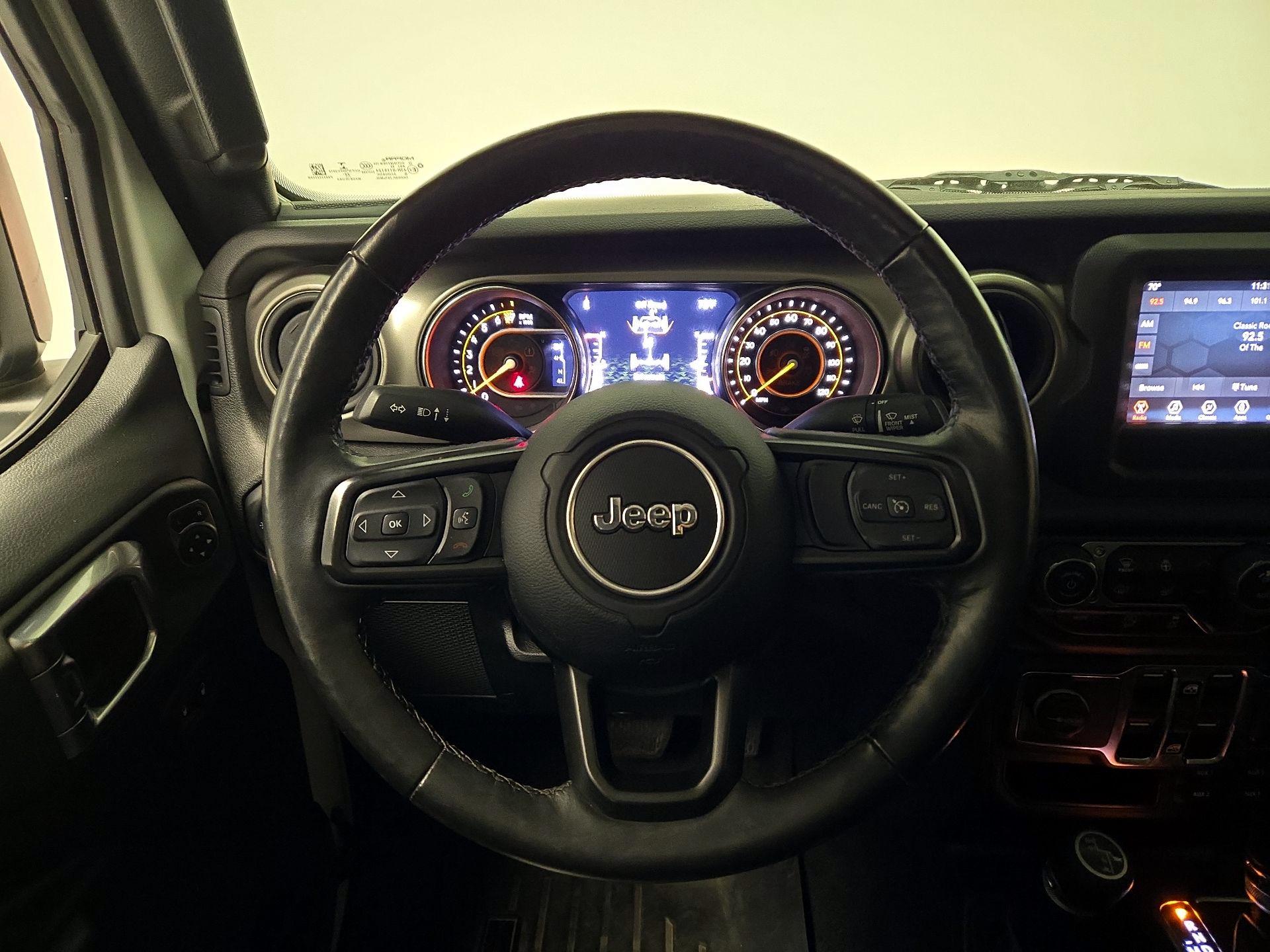 Thumbnail: 2021 Jeep Gladiator - 10