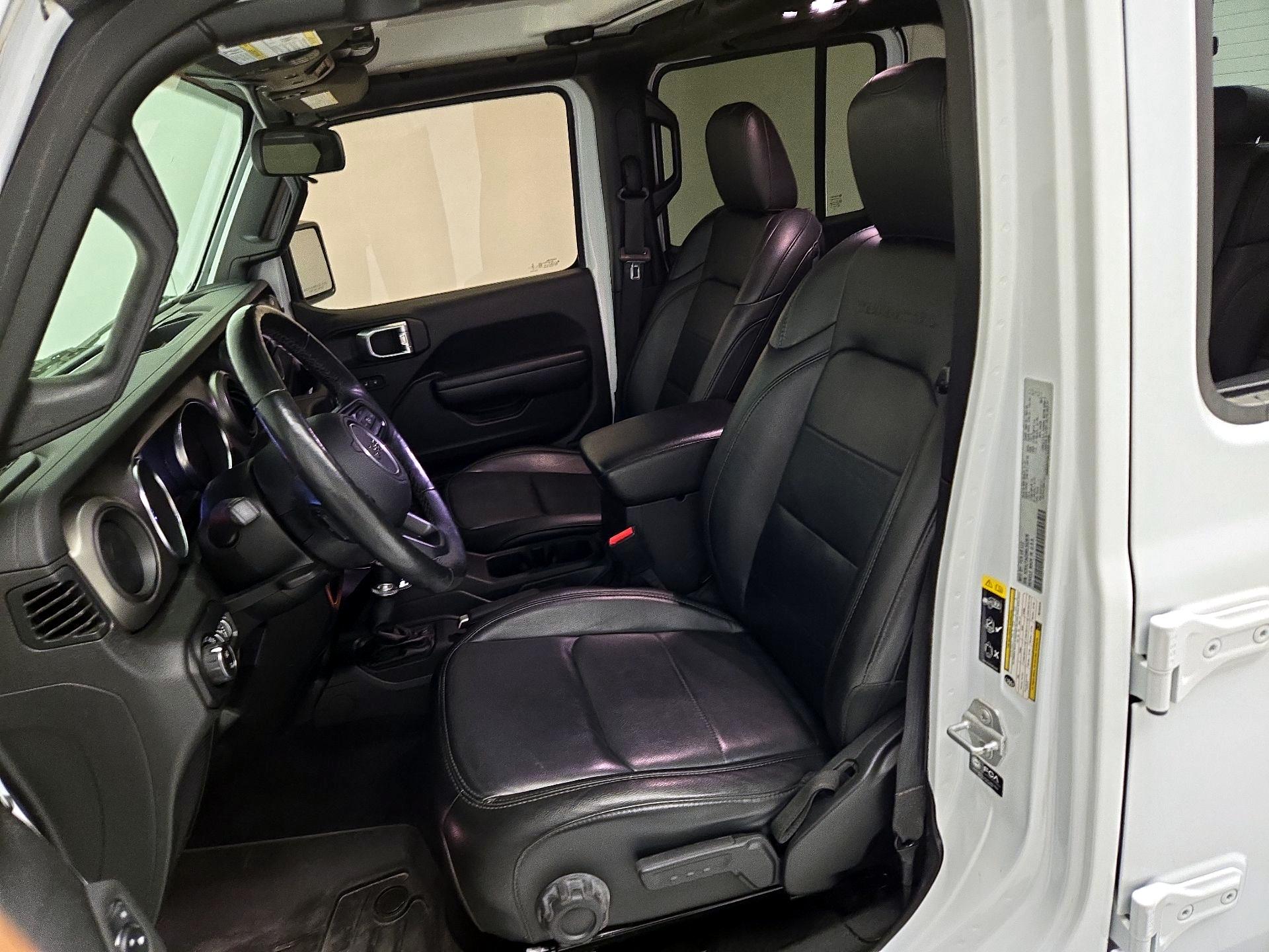 Thumbnail: 2021 Jeep Gladiator - 11