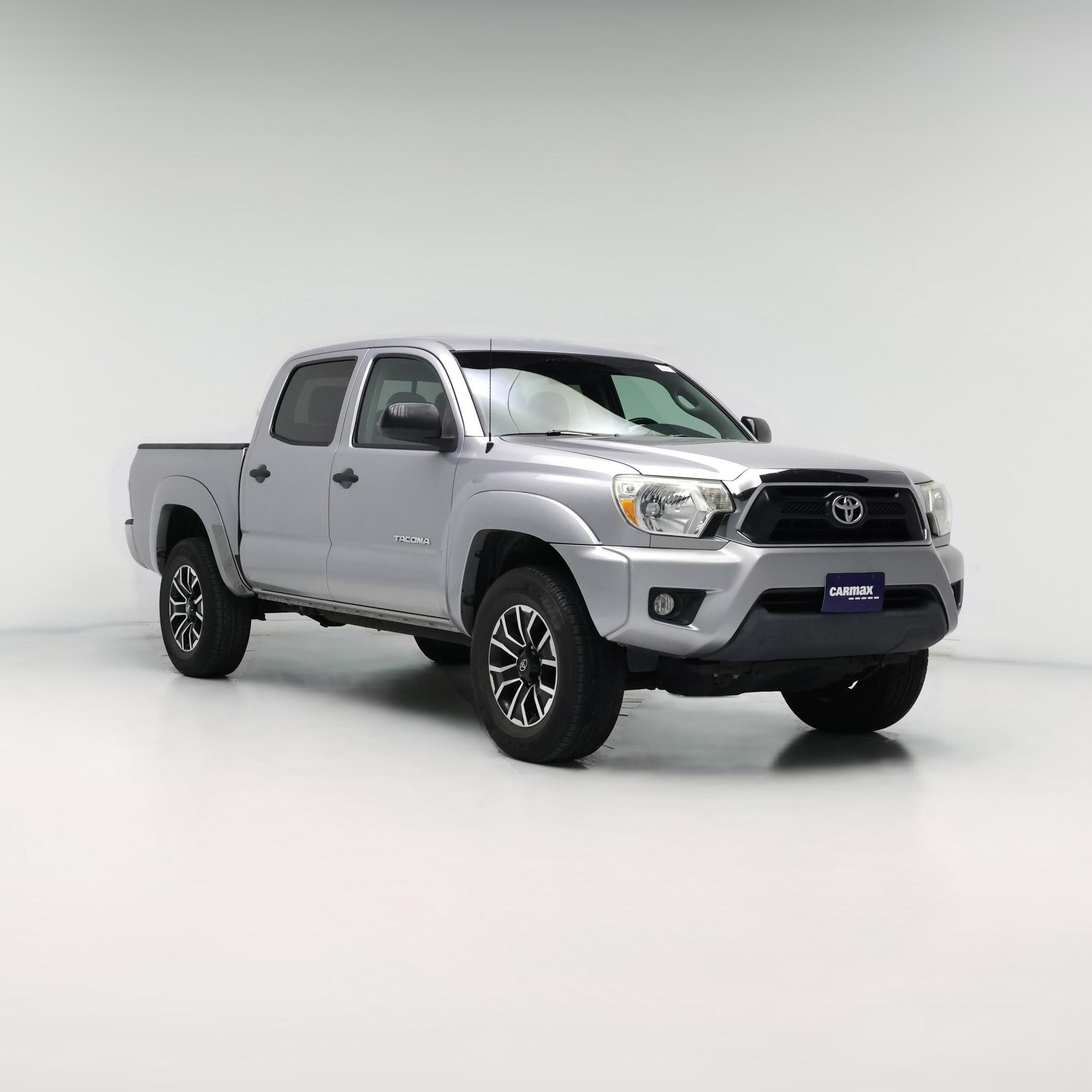 Thumbnail: 2015 Toyota Tacoma - 1