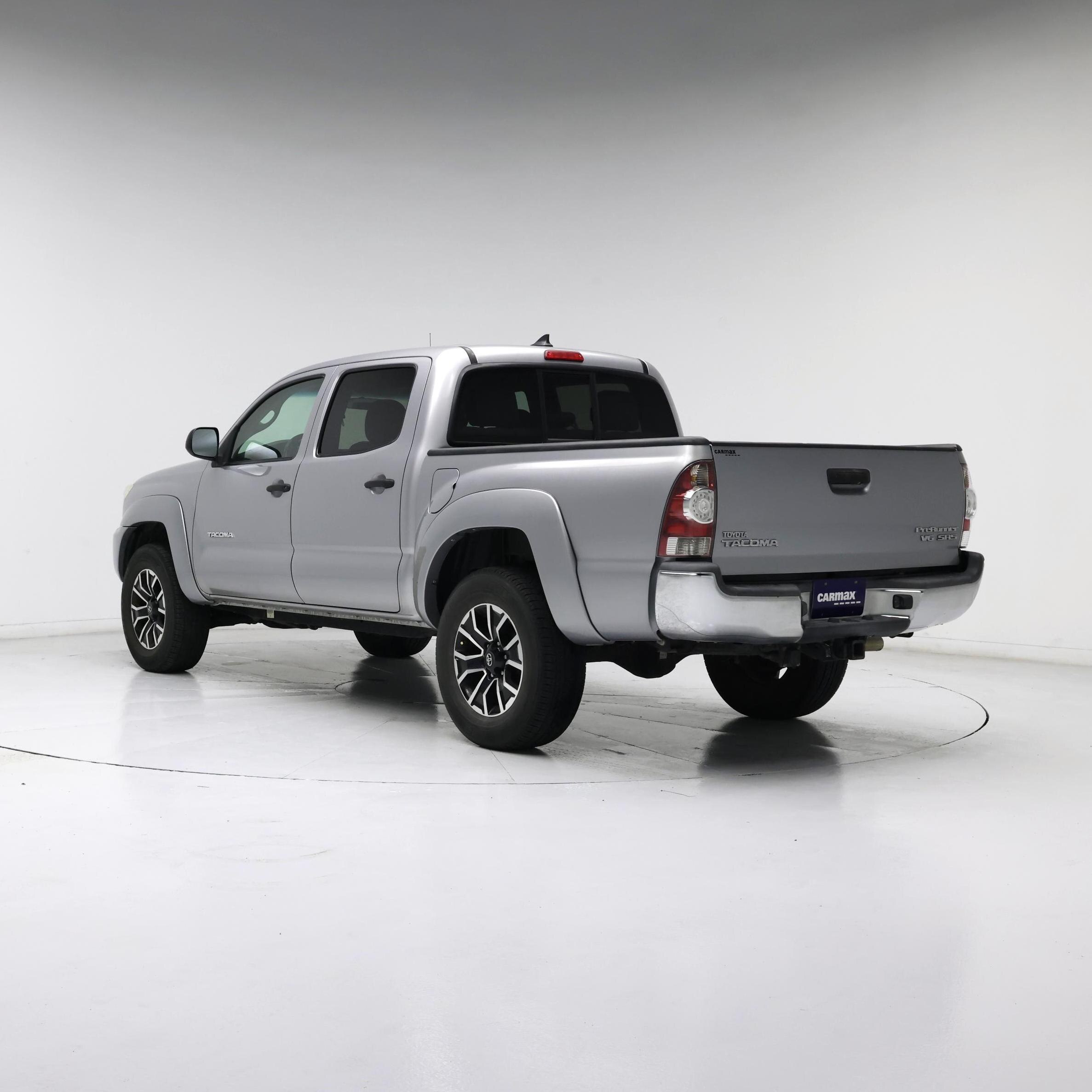 Thumbnail: 2015 Toyota Tacoma - 2