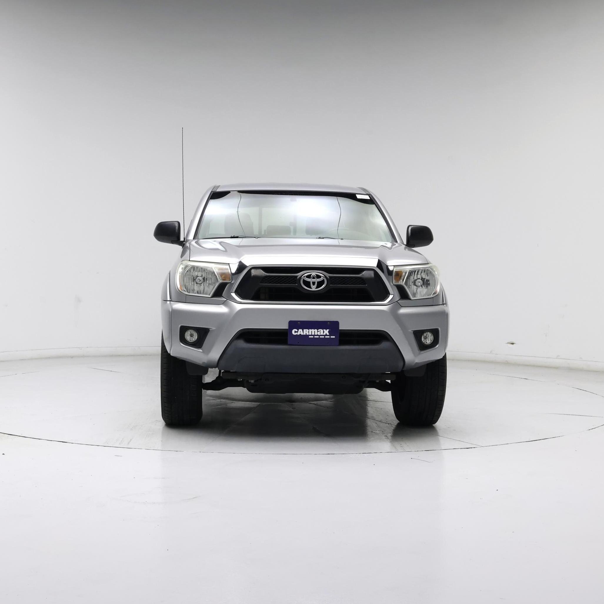 Thumbnail: 2015 Toyota Tacoma - 5