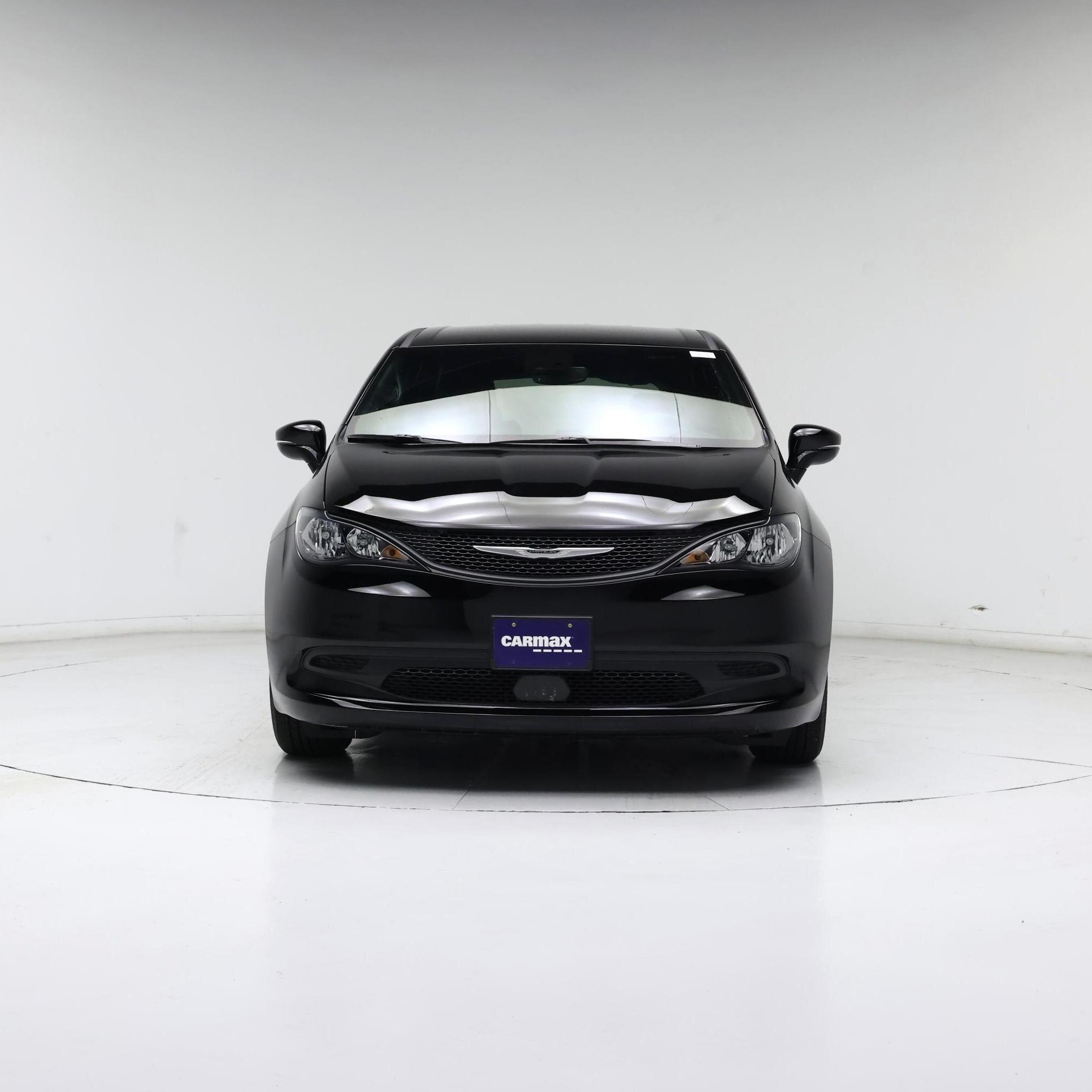 Thumbnail: 2025 Chrysler Voyager - 5