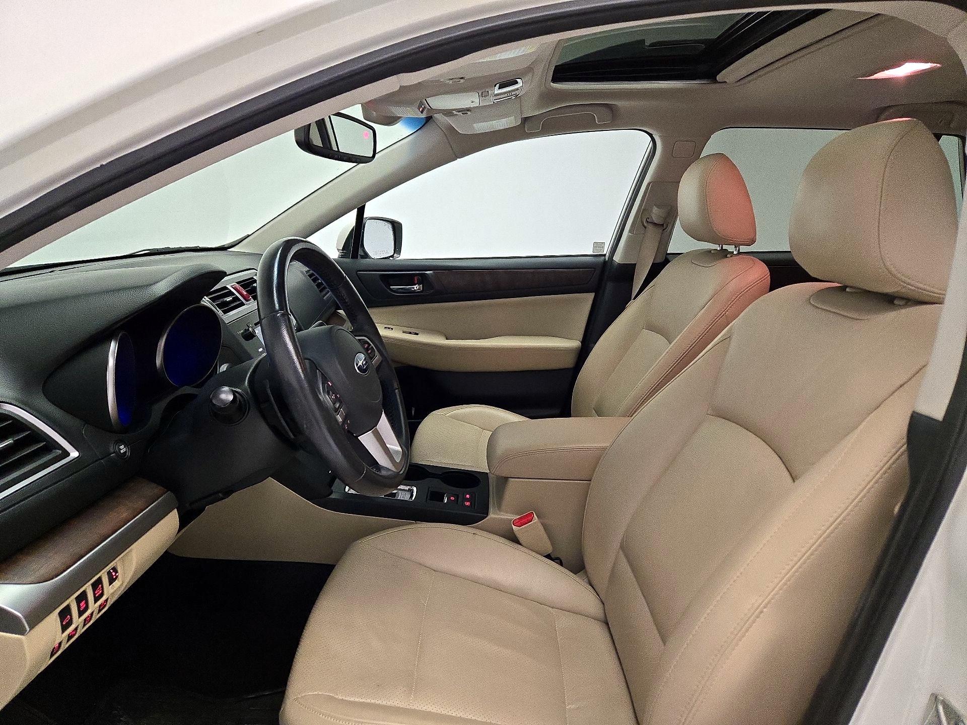 Thumbnail: 2015 Subaru Outback - 11