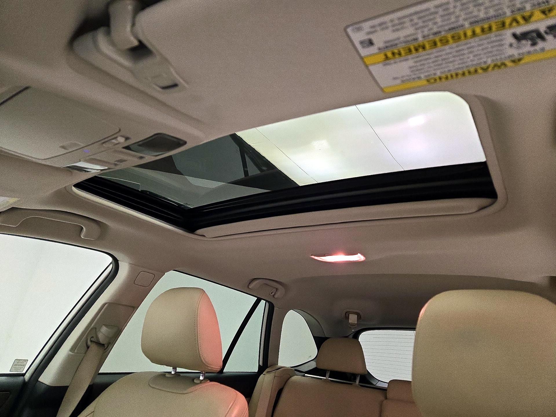 Thumbnail: 2015 Subaru Outback - 20