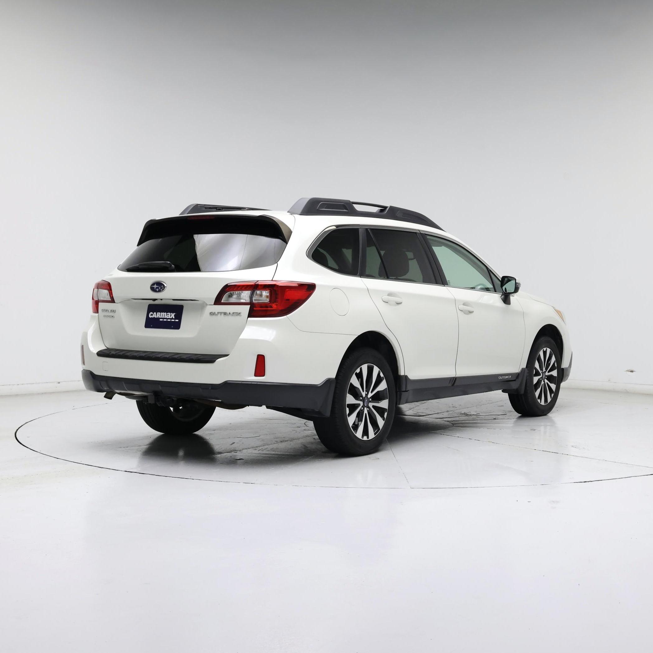 Thumbnail: 2015 Subaru Outback - 8