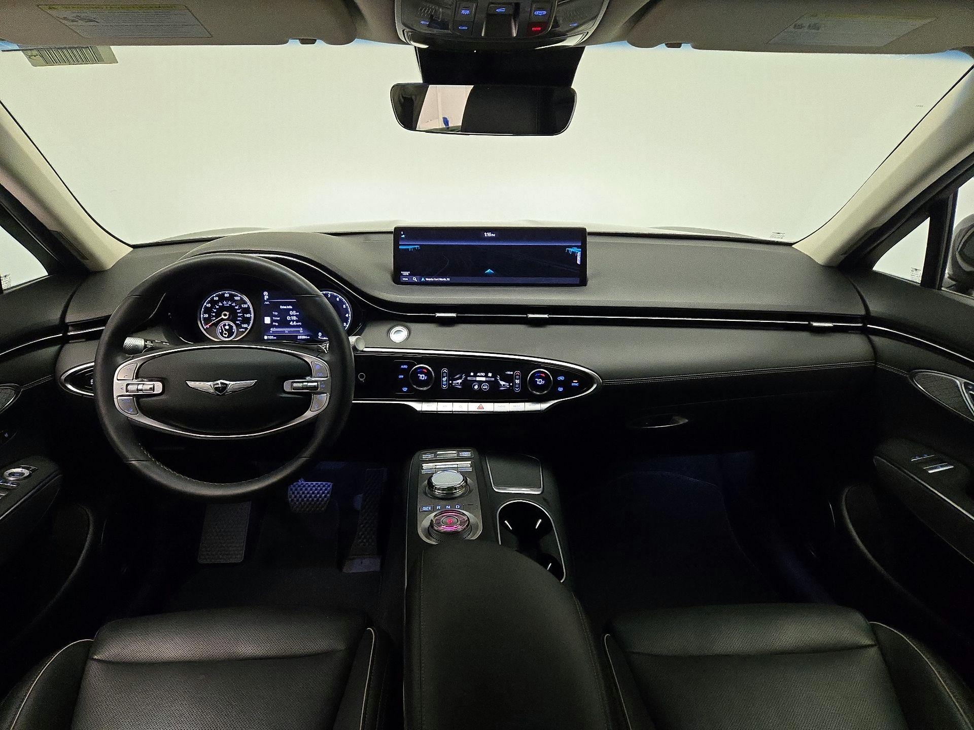 Thumbnail: 2023 Genesis GV70 - 9