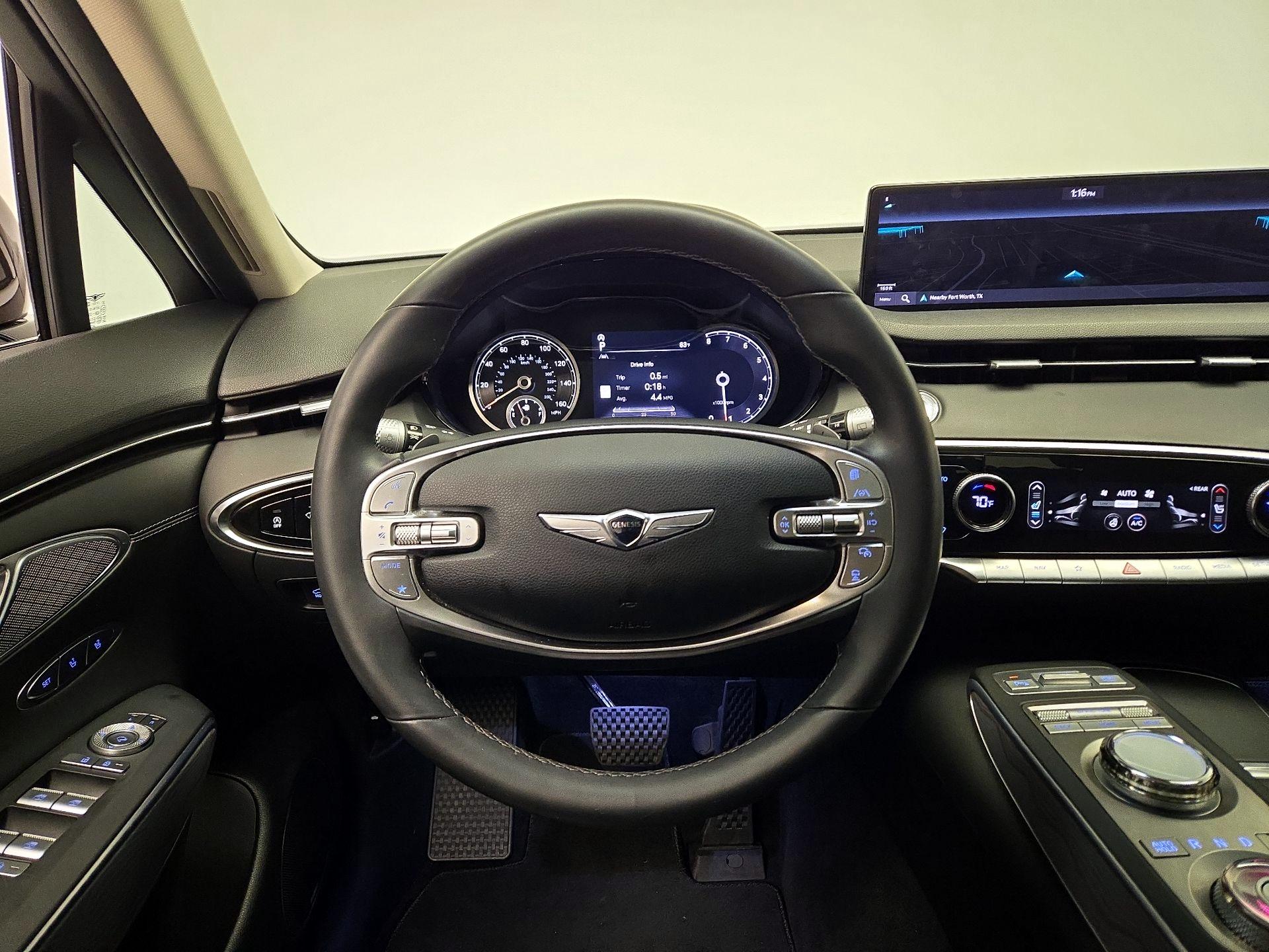 Thumbnail: 2023 Genesis GV70 - 10