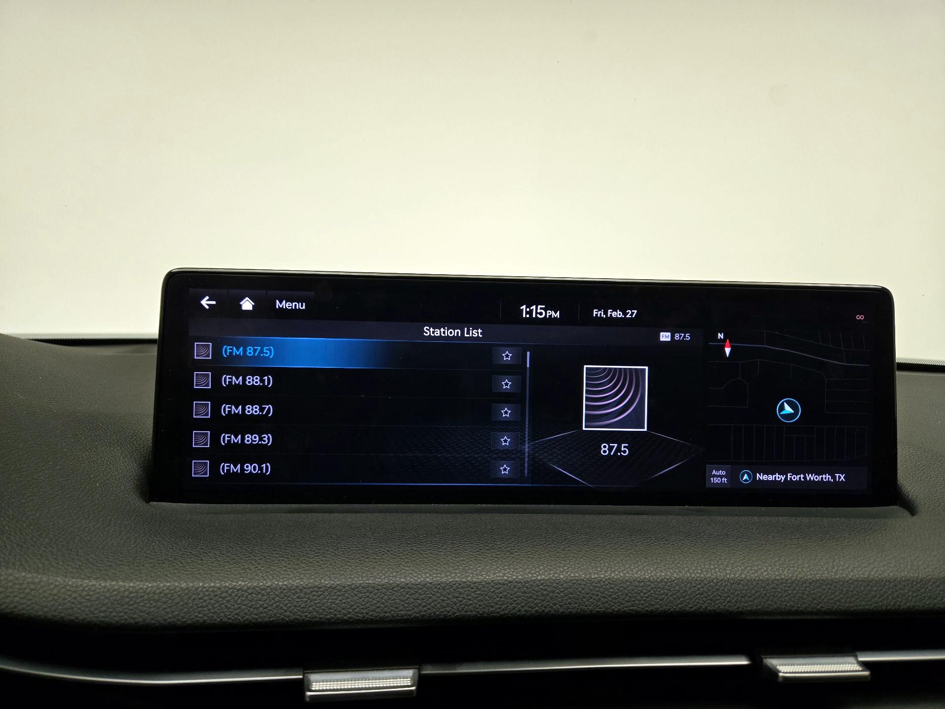 Thumbnail: 2023 Genesis GV70 - 16