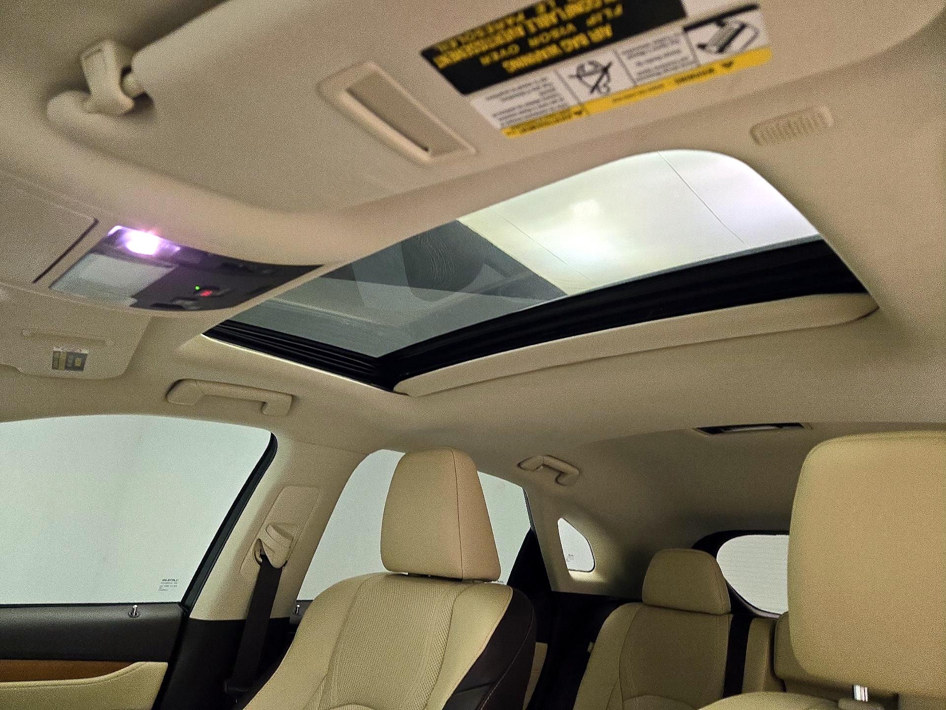 Thumbnail: 2018 Lexus RX - 18