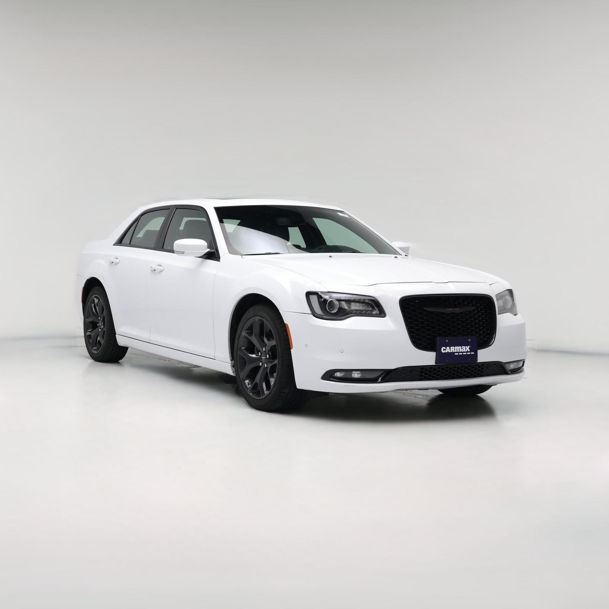 Thumbnail: 2023 Chrysler 300 - 1