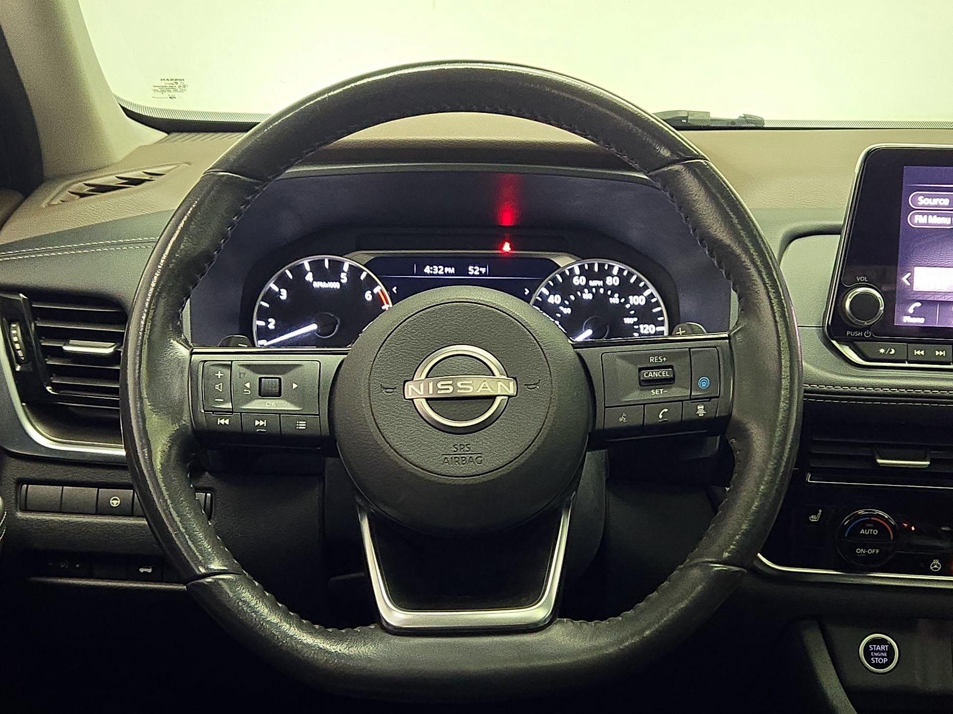 Thumbnail: 2022 Nissan Rogue - 10