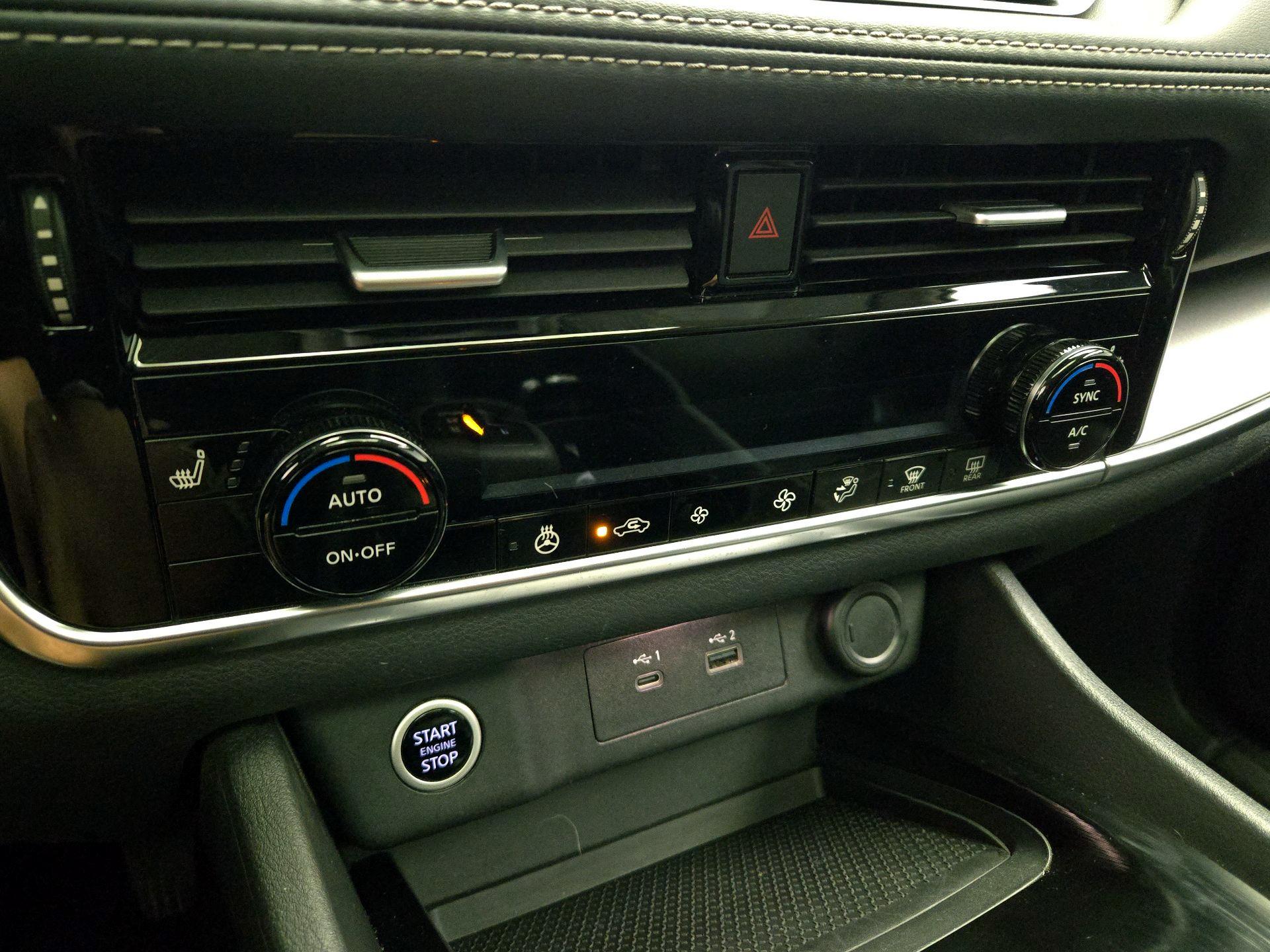 Thumbnail: 2022 Nissan Rogue - 16