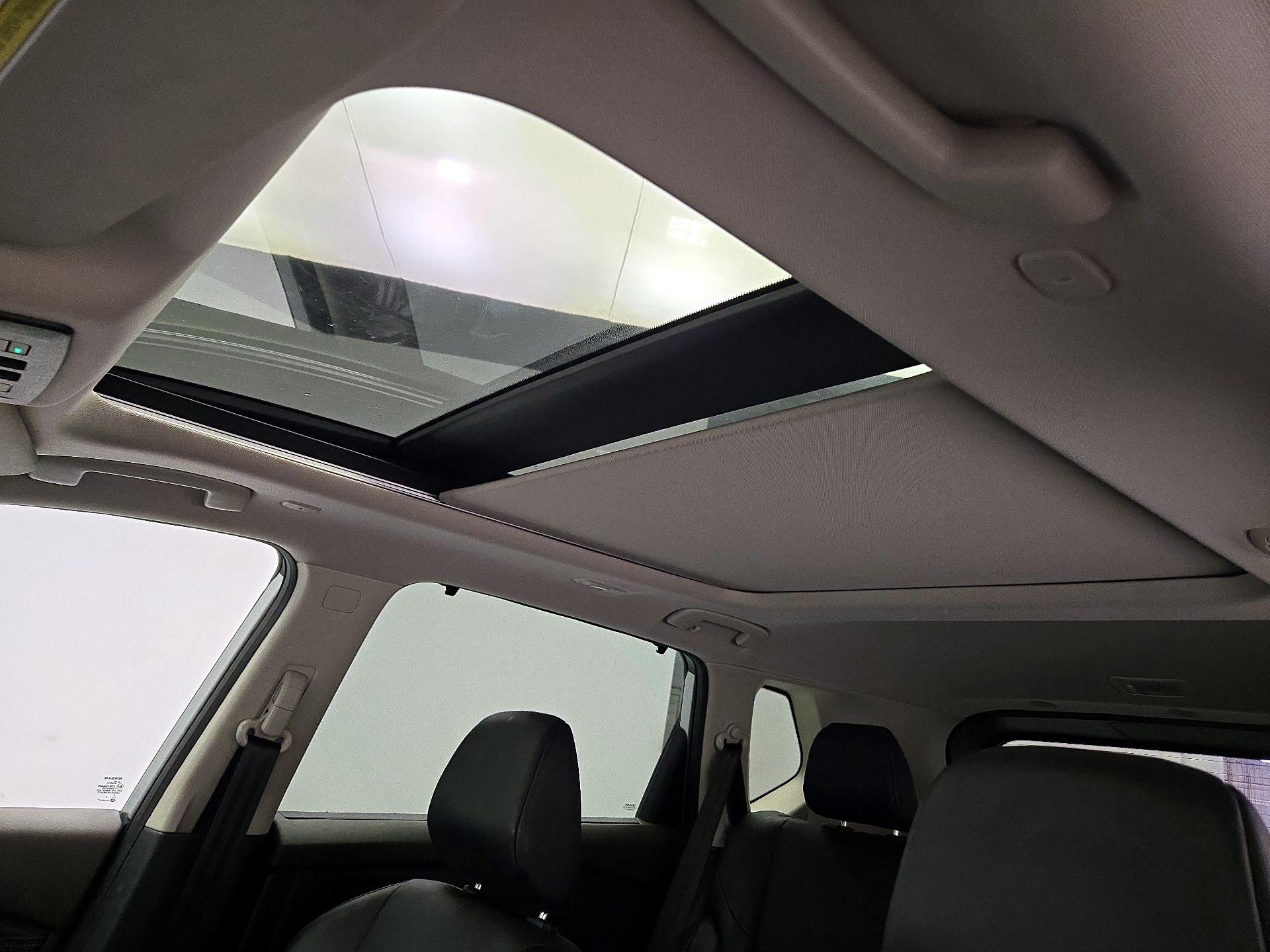 Thumbnail: 2022 Nissan Rogue - 19