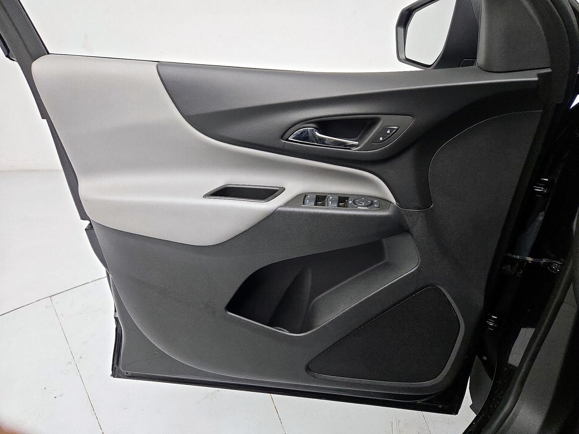 Thumbnail: 2024 Chevrolet Equinox - 12