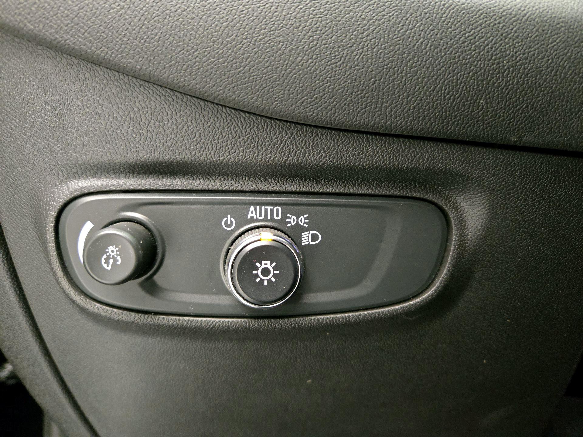 Thumbnail: 2024 Chevrolet Equinox - 13