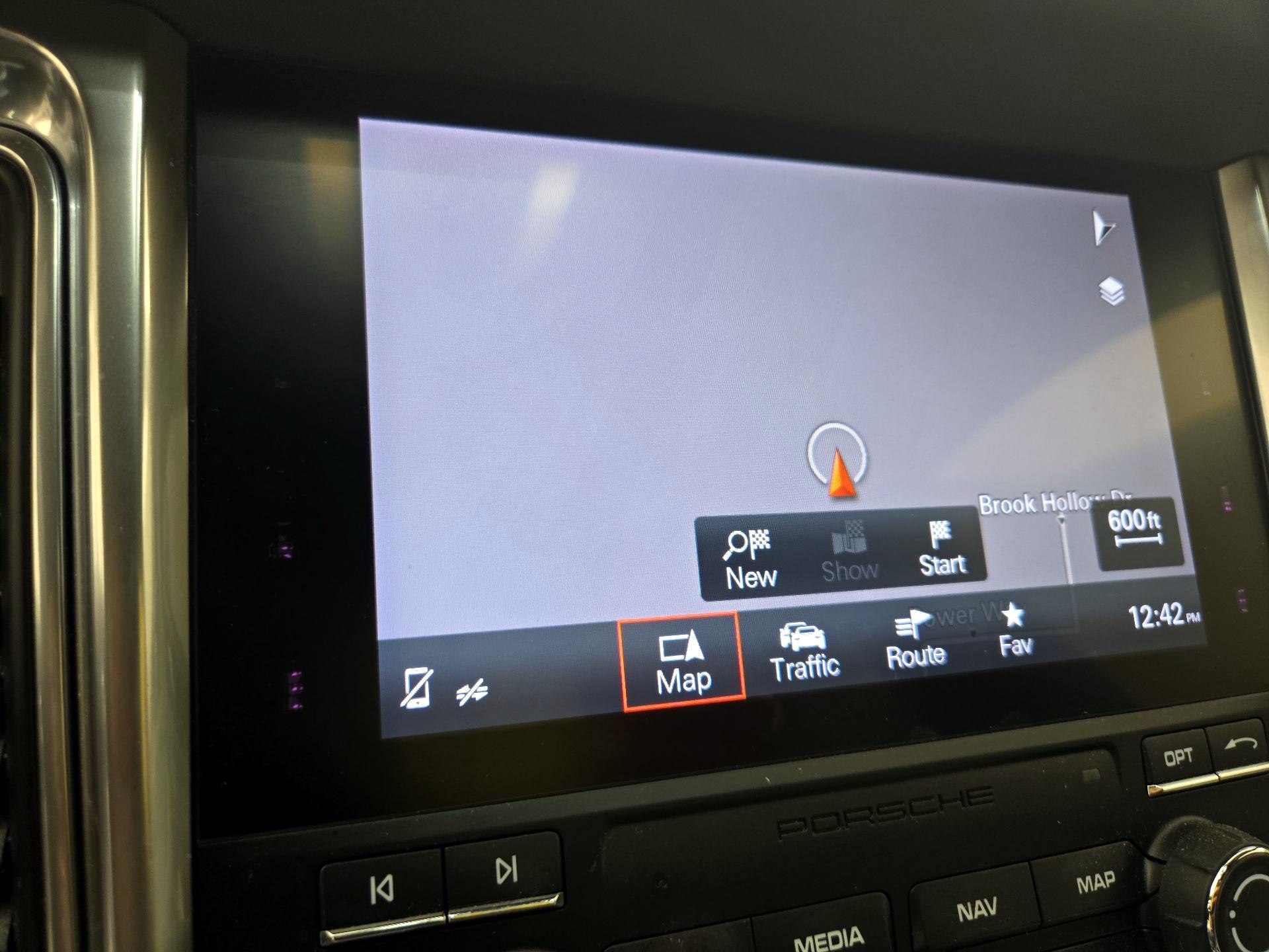 Thumbnail: 2017 Porsche Macan - 14