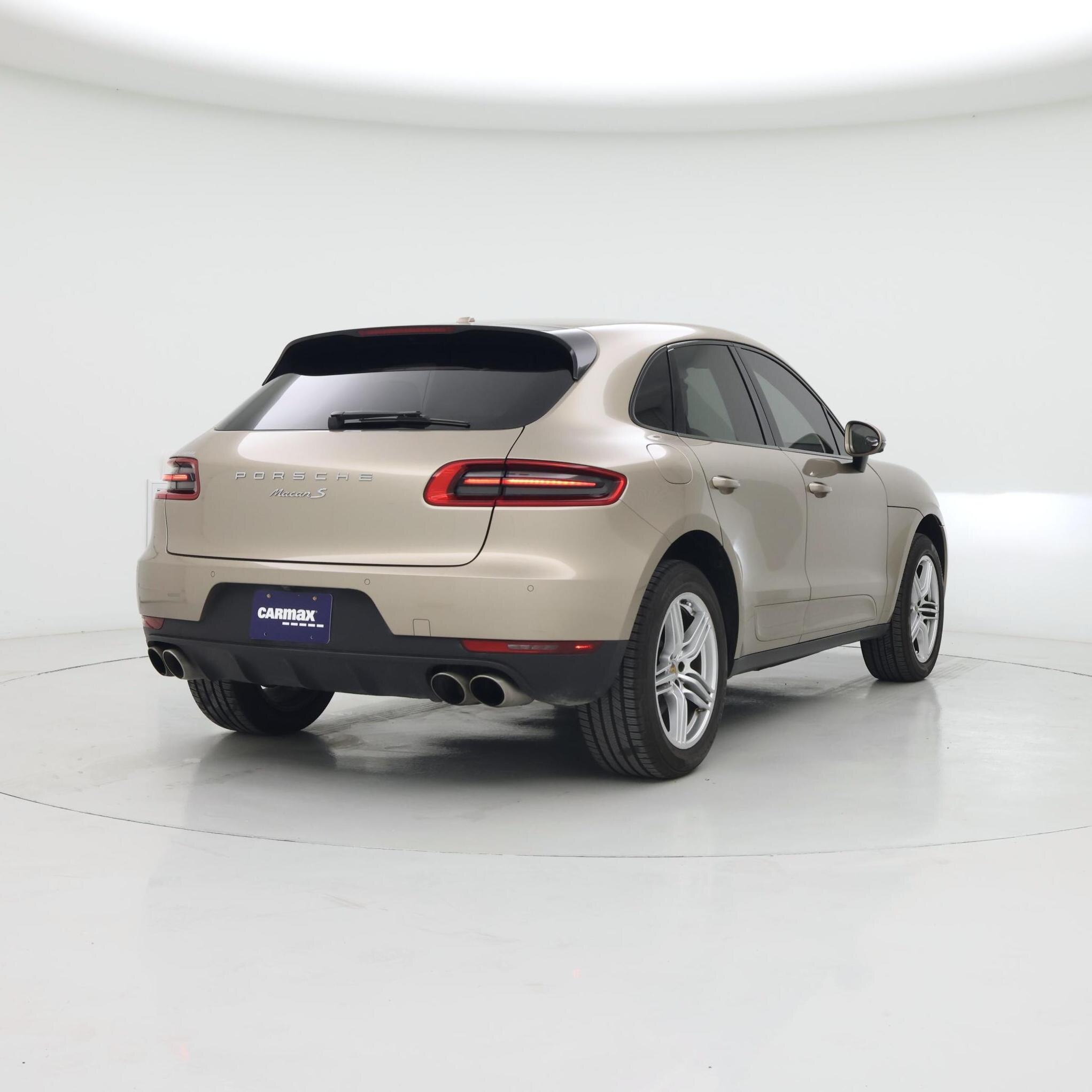 Thumbnail: 2017 Porsche Macan - 8
