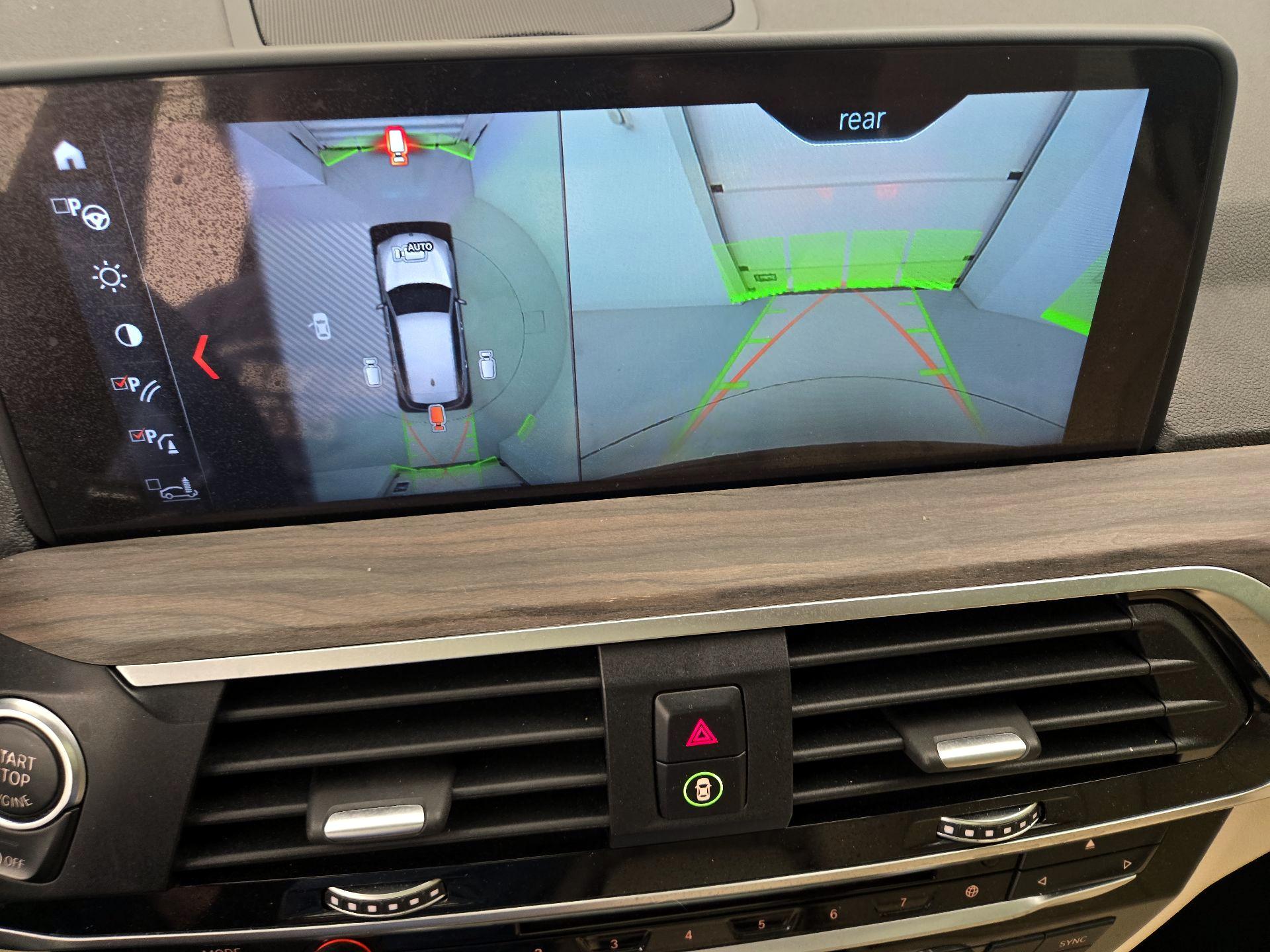 Thumbnail: 2019 BMW X3 - 15