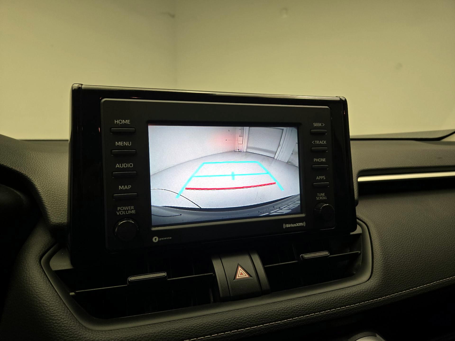 Thumbnail: 2020 Toyota RAV4 - 11