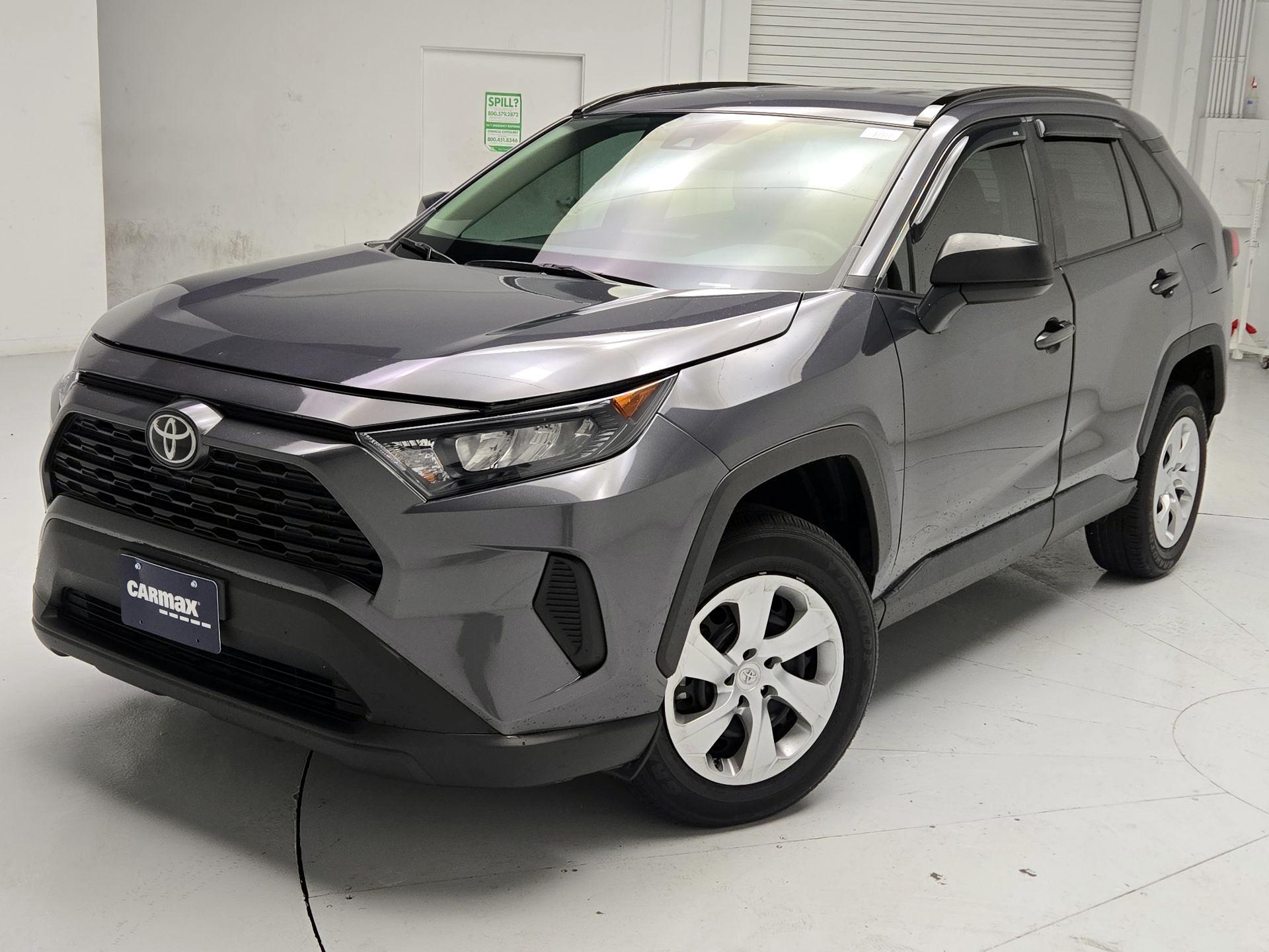 Thumbnail: 2020 Toyota RAV4 - 3