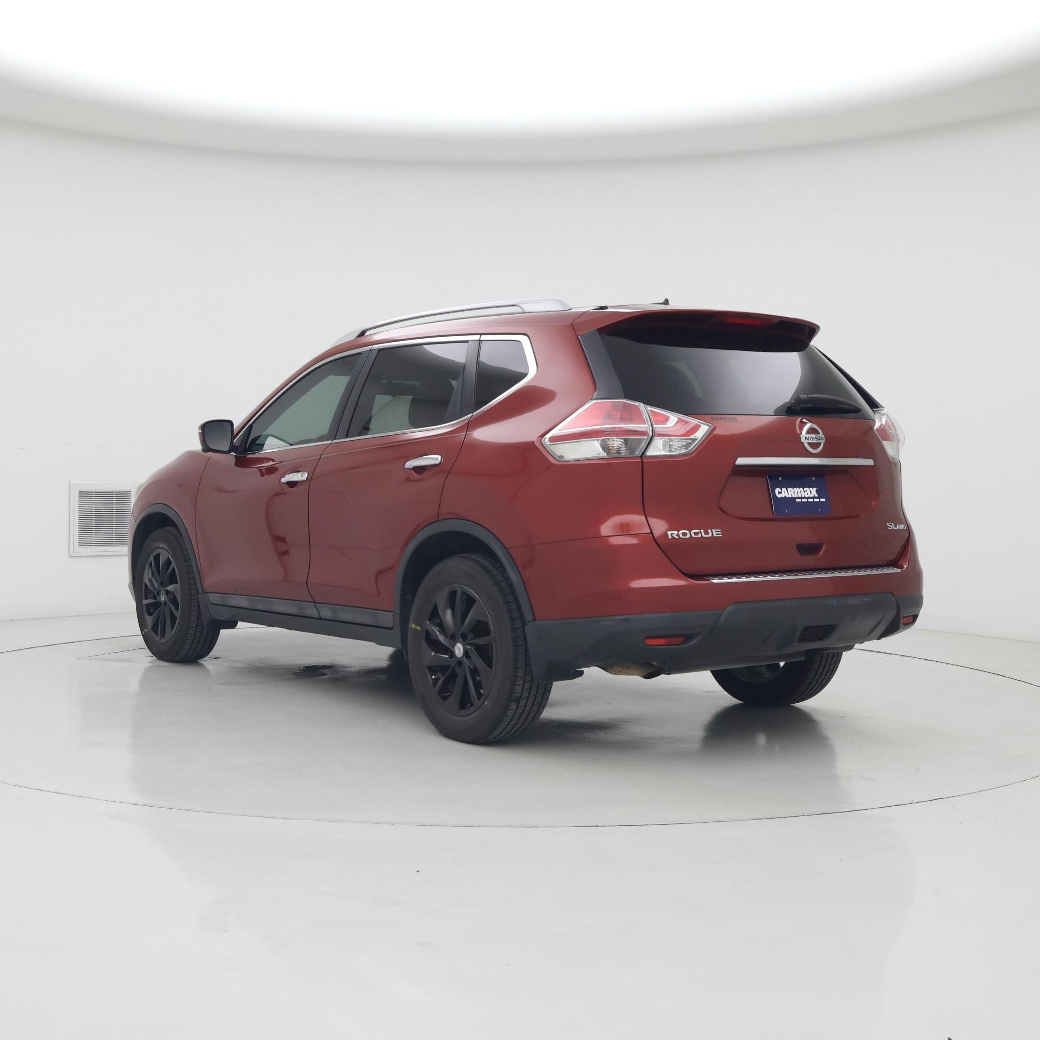 Thumbnail: 2015 Nissan Rogue - 2