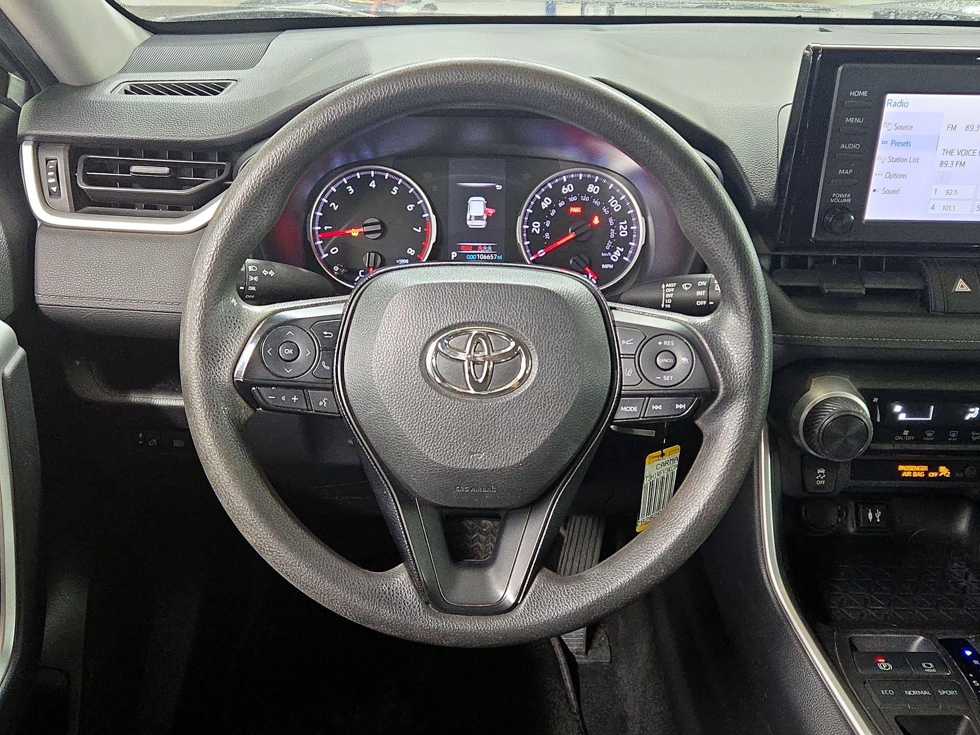 Thumbnail: 2019 Toyota RAV4 - 10