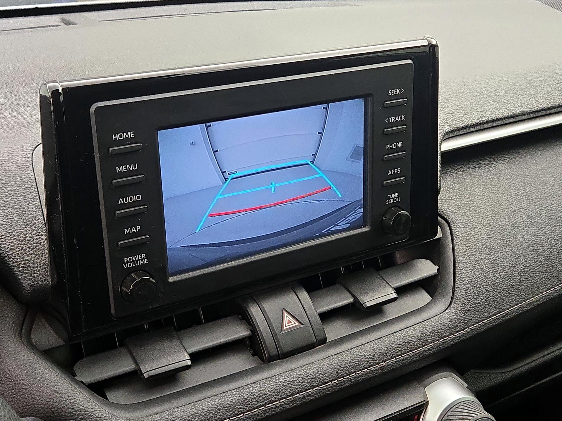 Thumbnail: 2019 Toyota RAV4 - 14