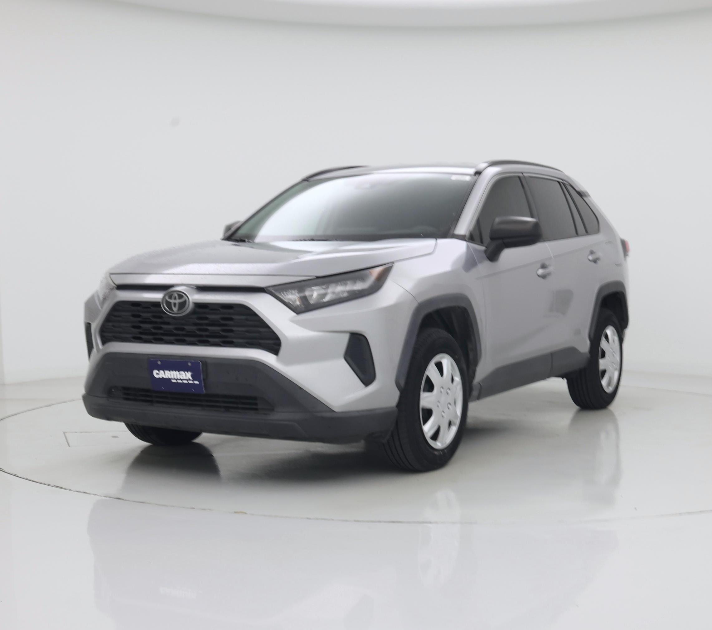 Thumbnail: 2019 Toyota RAV4 - 4