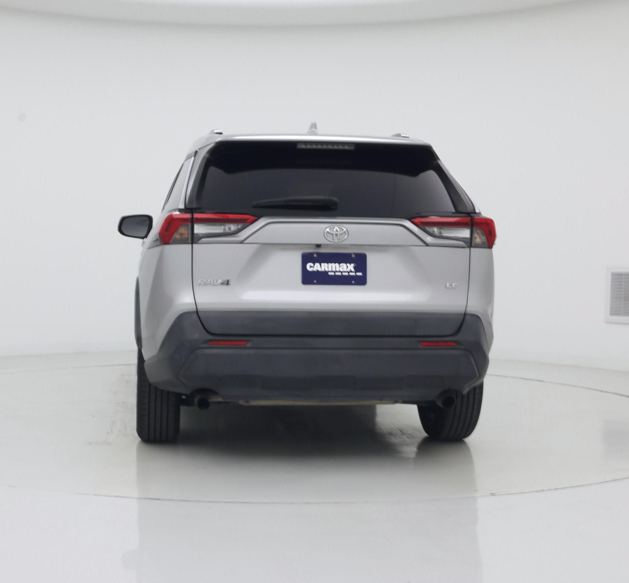 Thumbnail: 2019 Toyota RAV4 - 6