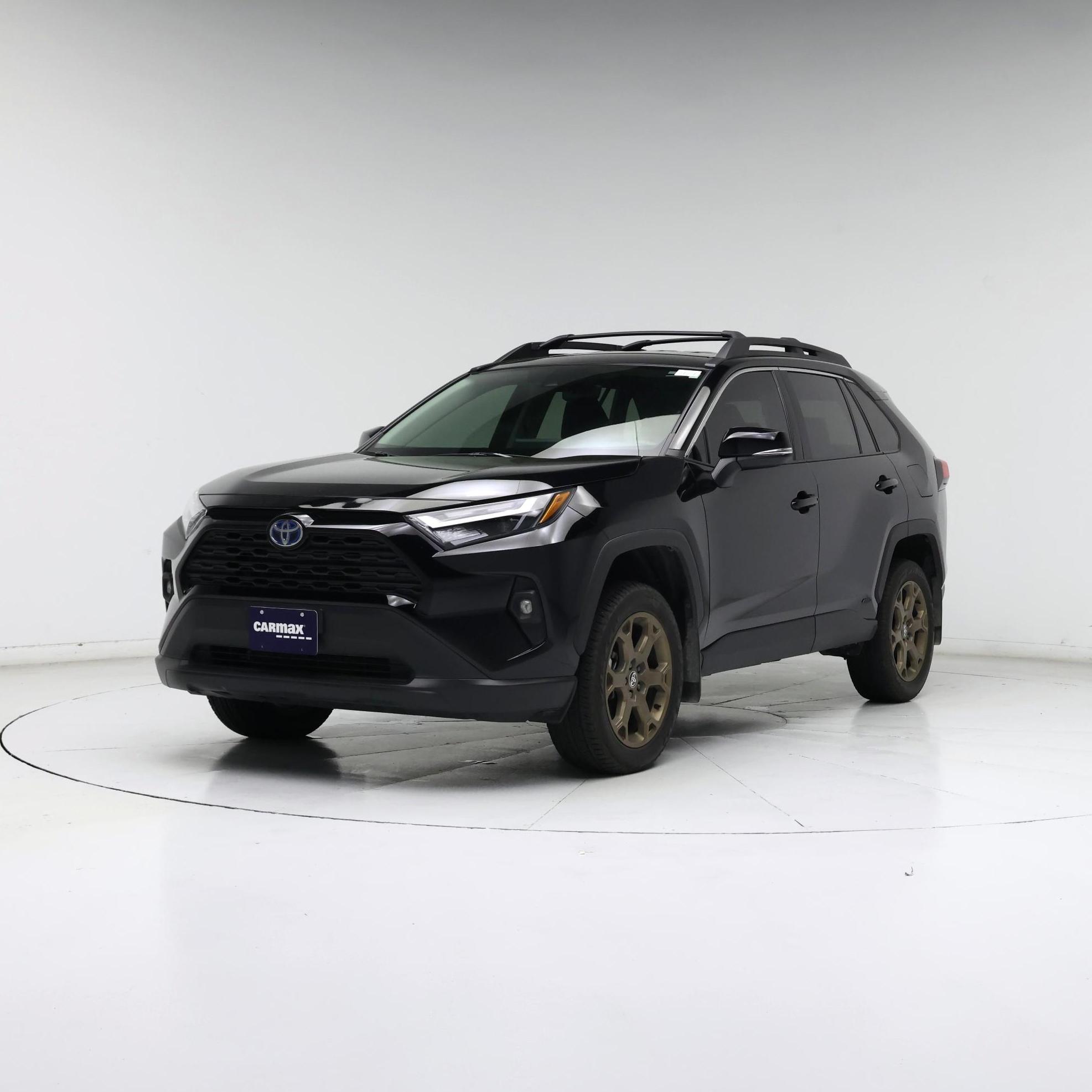 Thumbnail: 2023 Toyota RAV4 - 4