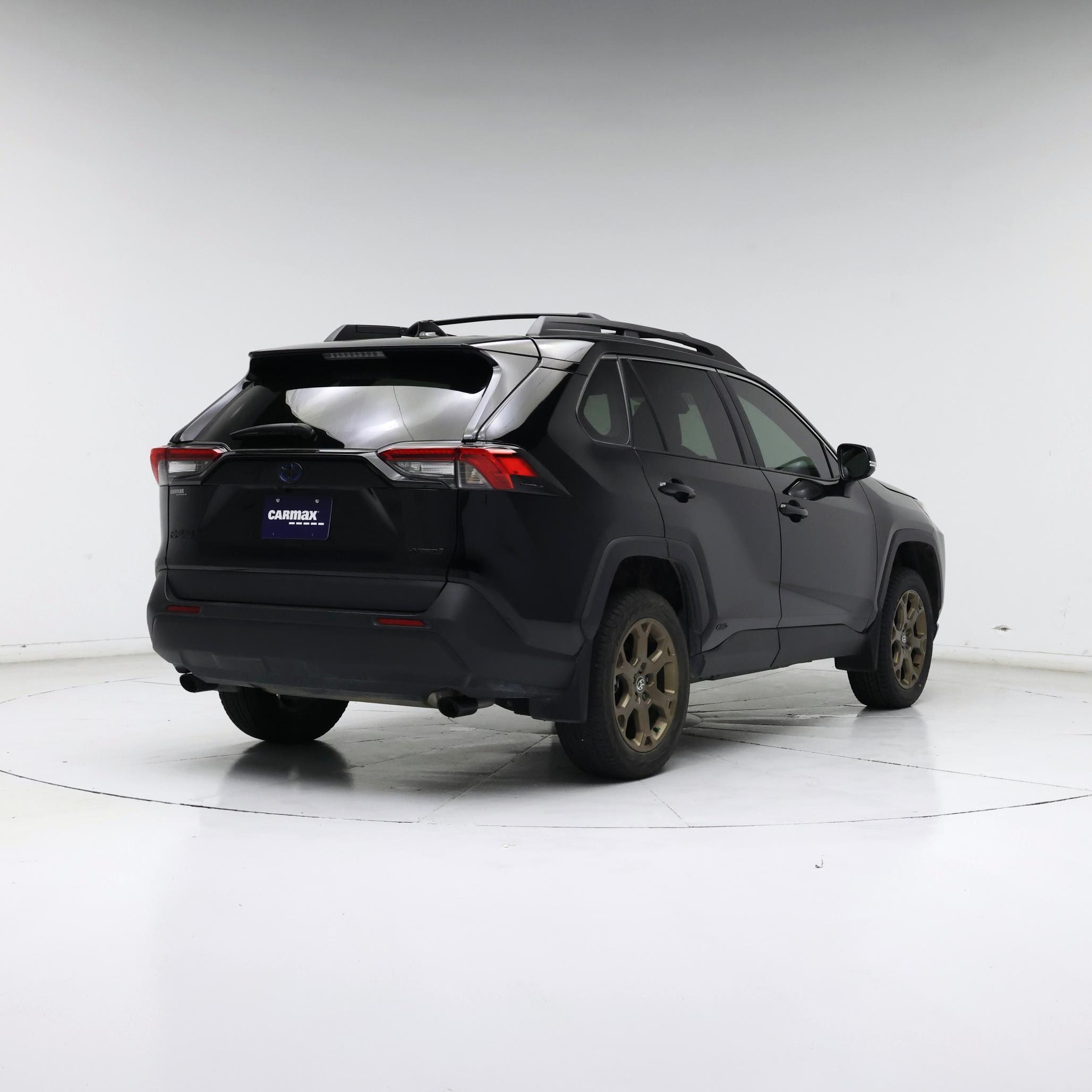 Thumbnail: 2023 Toyota RAV4 - 8