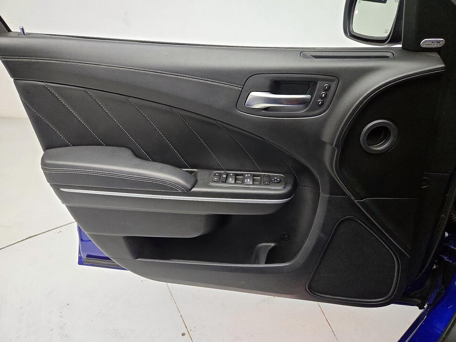 Thumbnail: 2022 Dodge Charger - 12