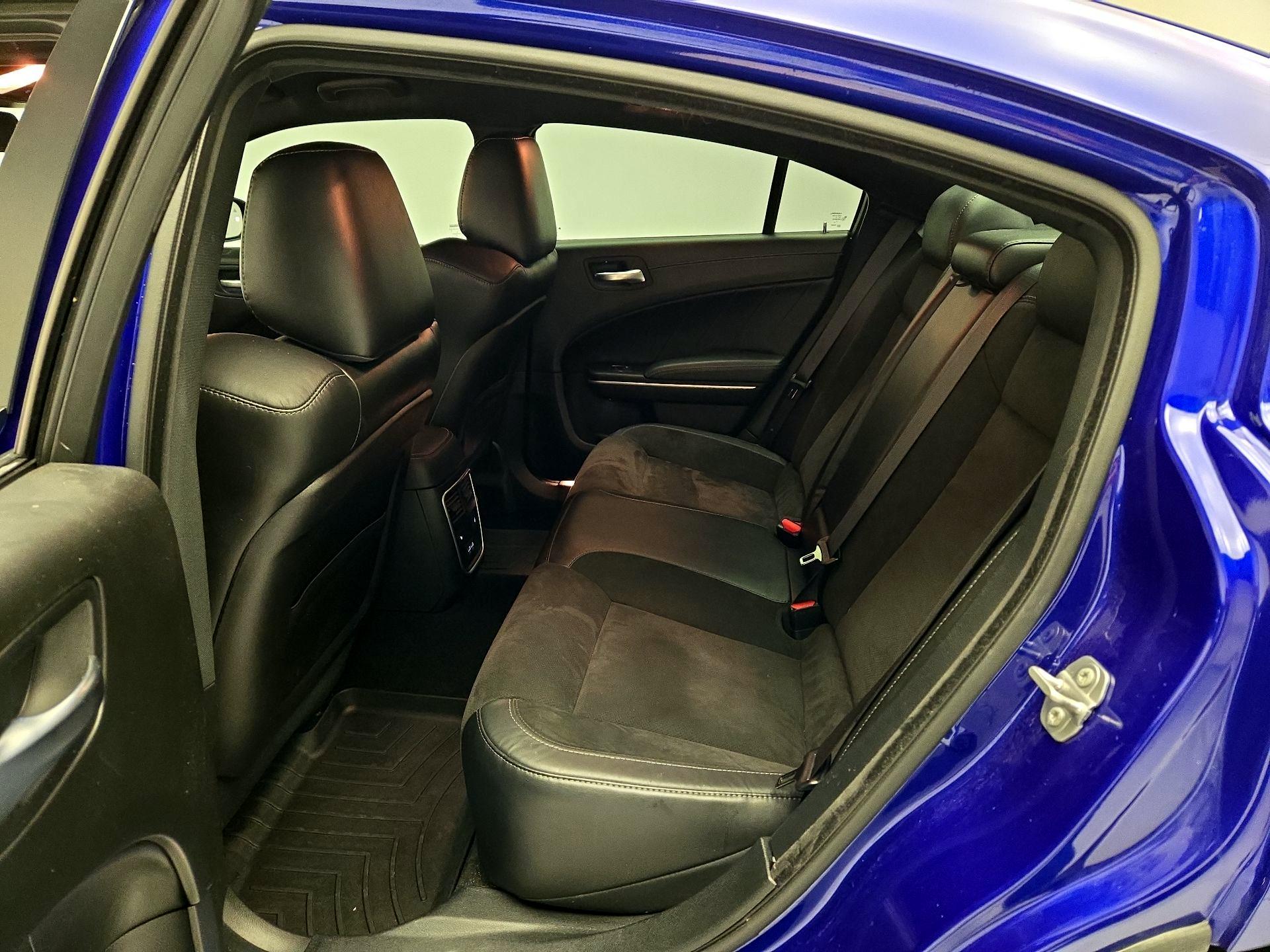 Thumbnail: 2022 Dodge Charger - 18