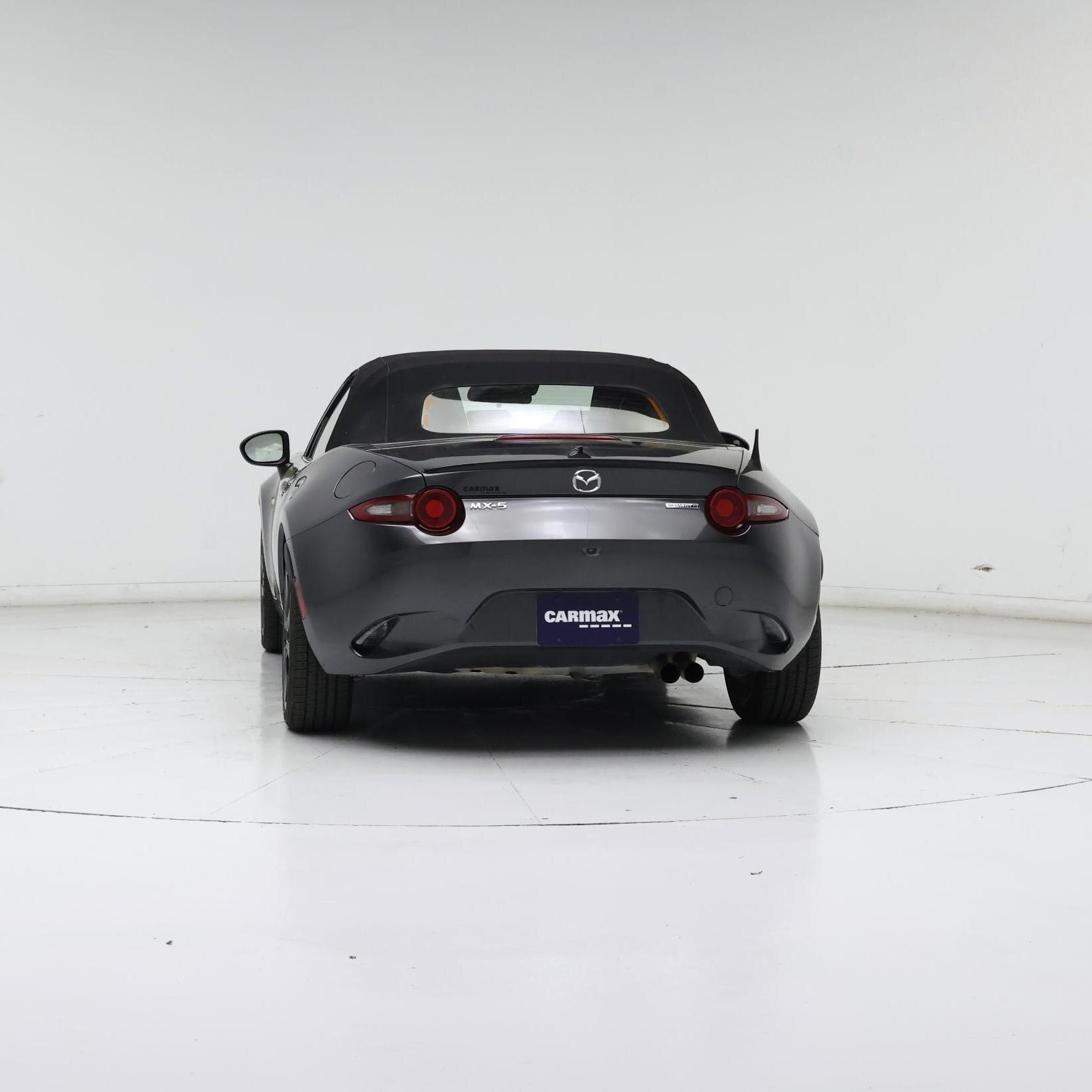 Thumbnail: 2021 Mazda MX-5 Miata - 6