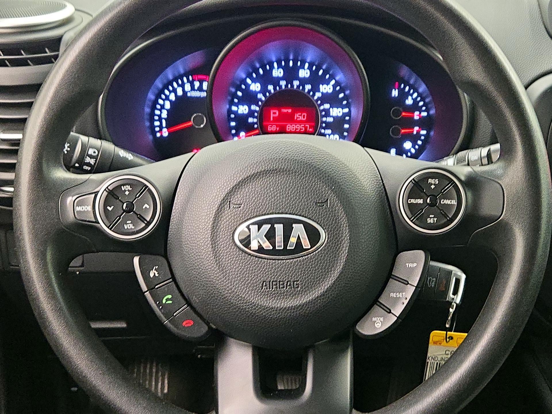 Thumbnail: 2016 Kia Soul - 10