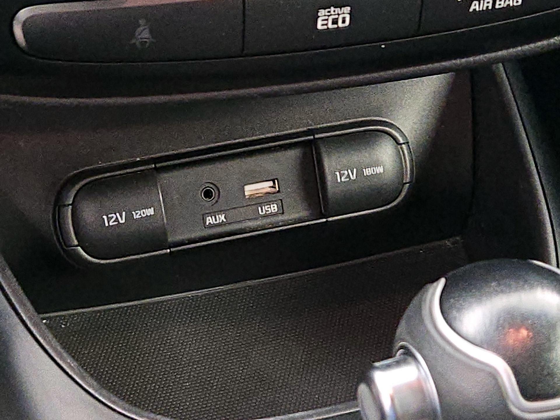 Thumbnail: 2016 Kia Soul - 17