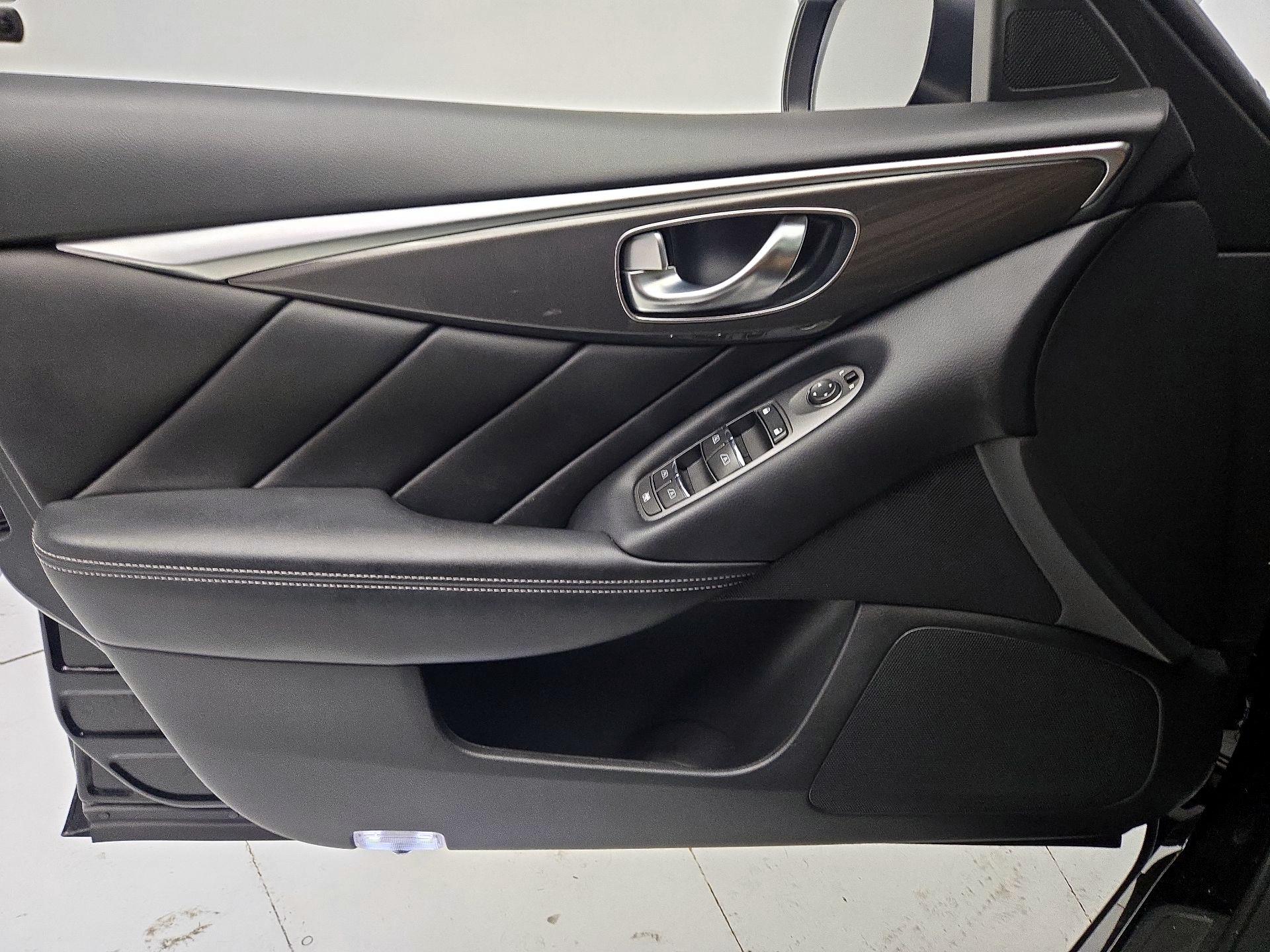 Thumbnail: 2021 INFINITI Q50 - 12