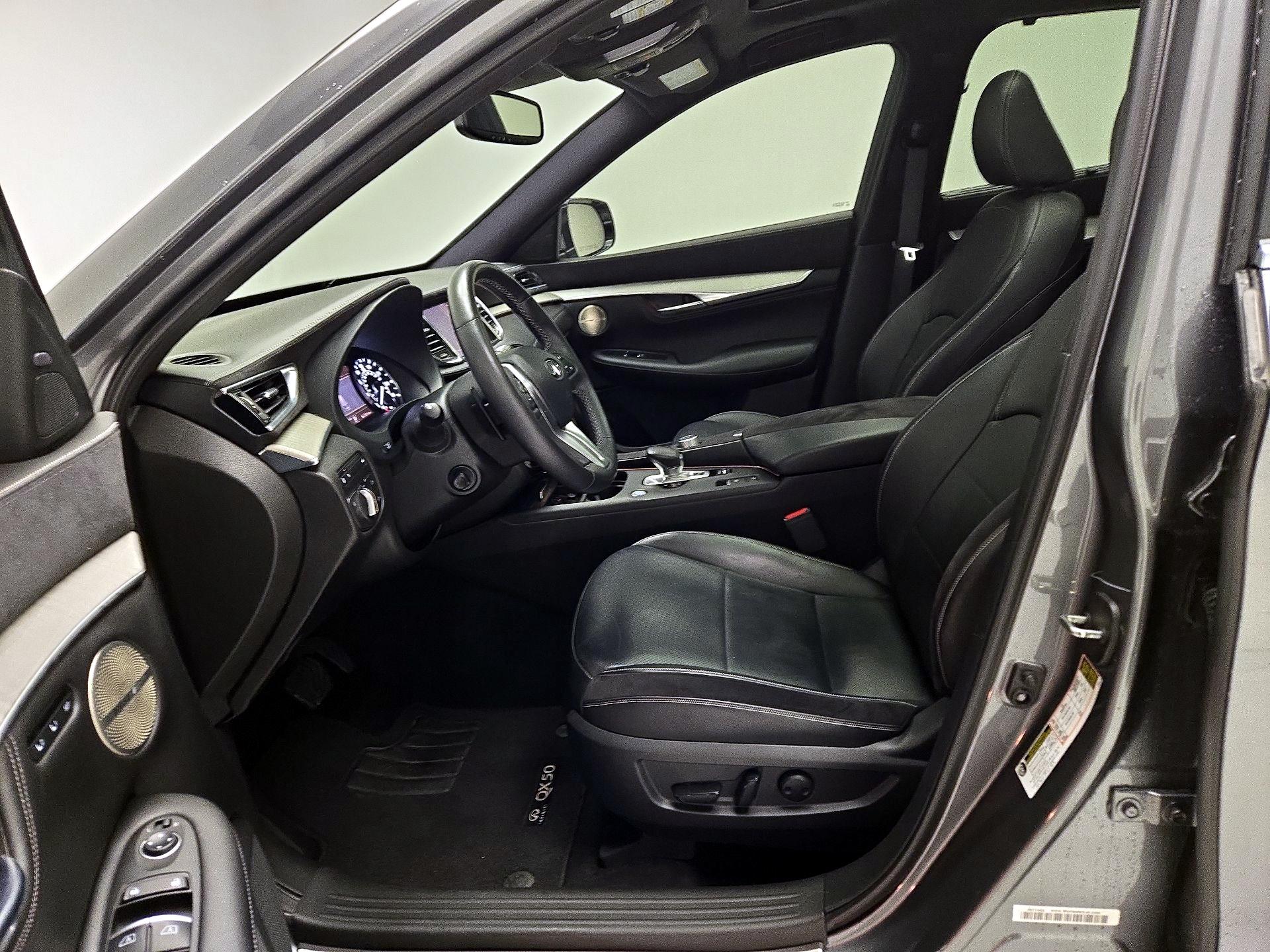 Thumbnail: 2019 INFINITI QX50 - 11